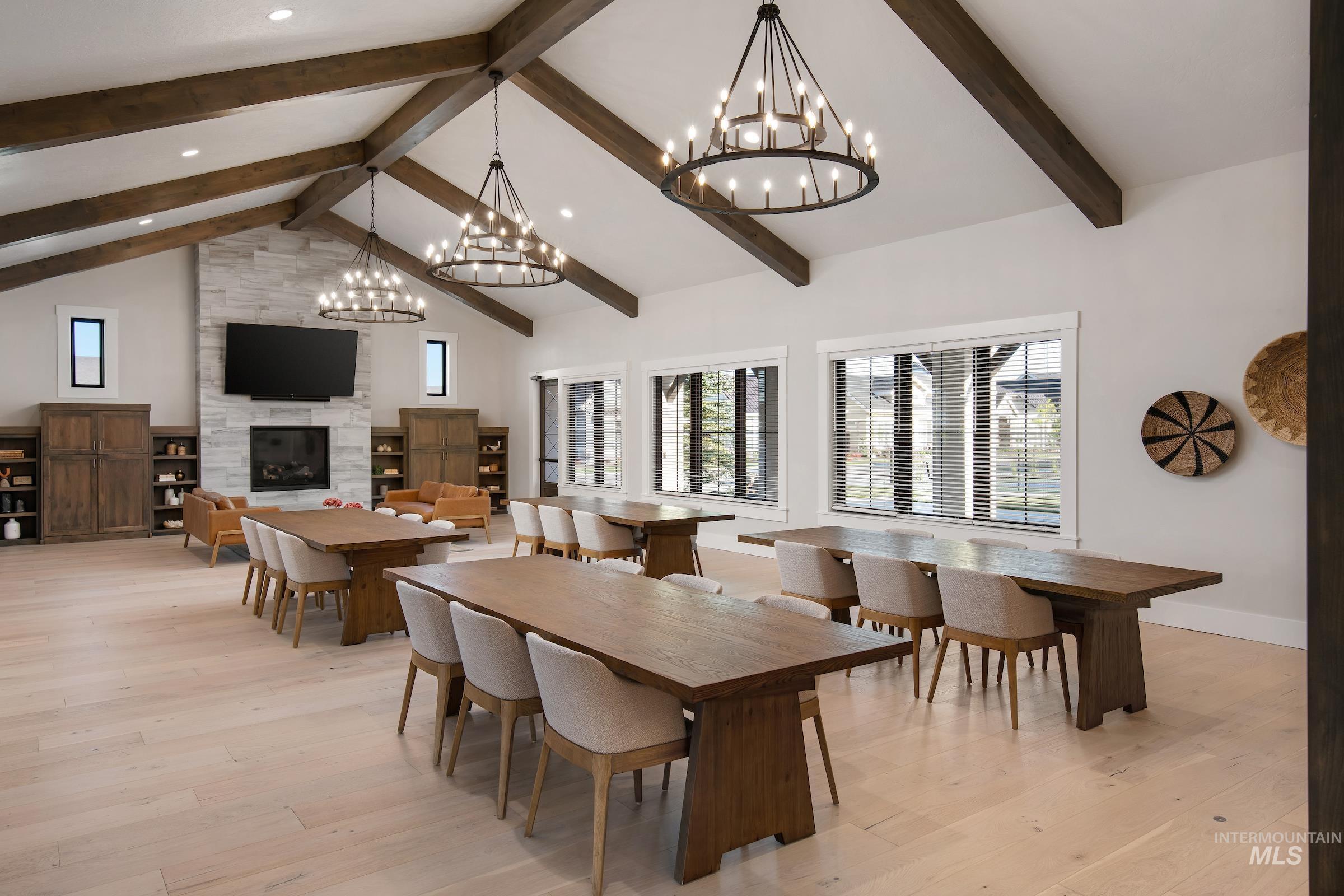 3710 W Silver River Ln, Meridian, Idaho 83646, 3 Bedrooms, 2 Bathrooms, Residential For Sale, Price $559,900, 98977954