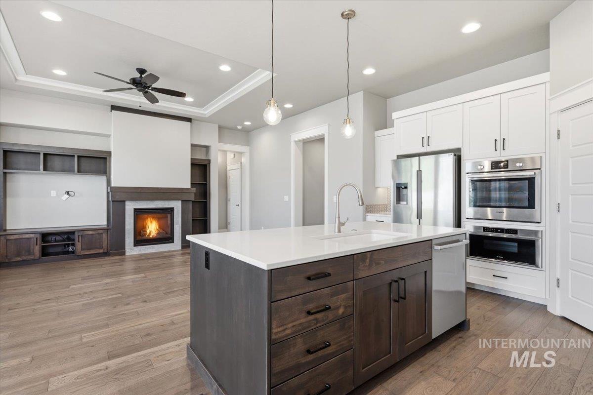 3710 W Silver River Ln, Meridian, Idaho 83646, 3 Bedrooms, 2 Bathrooms, Residential For Sale, Price $554,900,MLS 98977954