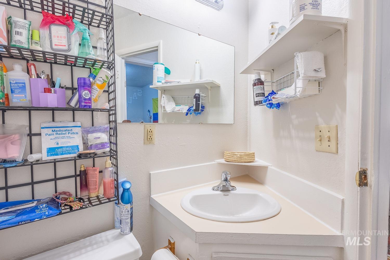 316 Fillmore St., Caldwell, Idaho 83605, 6 Bedrooms, Business/Commercial For Sale, Price $619,000, 98977955