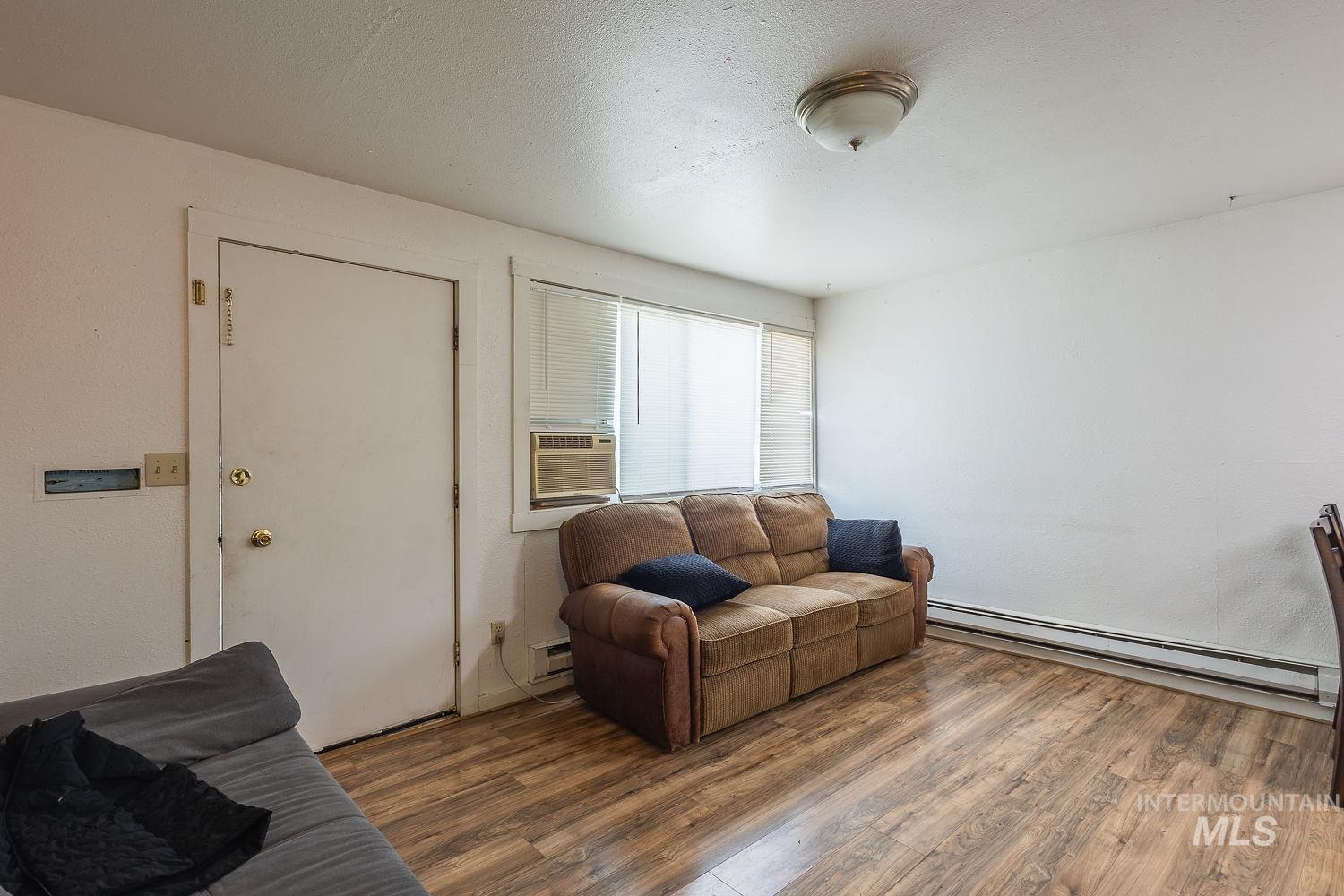 316 Fillmore St., Caldwell, Idaho 83605, 1 Bedroom, 1 Bathroom, Residential Income For Sale, Price $619,000, 98977956