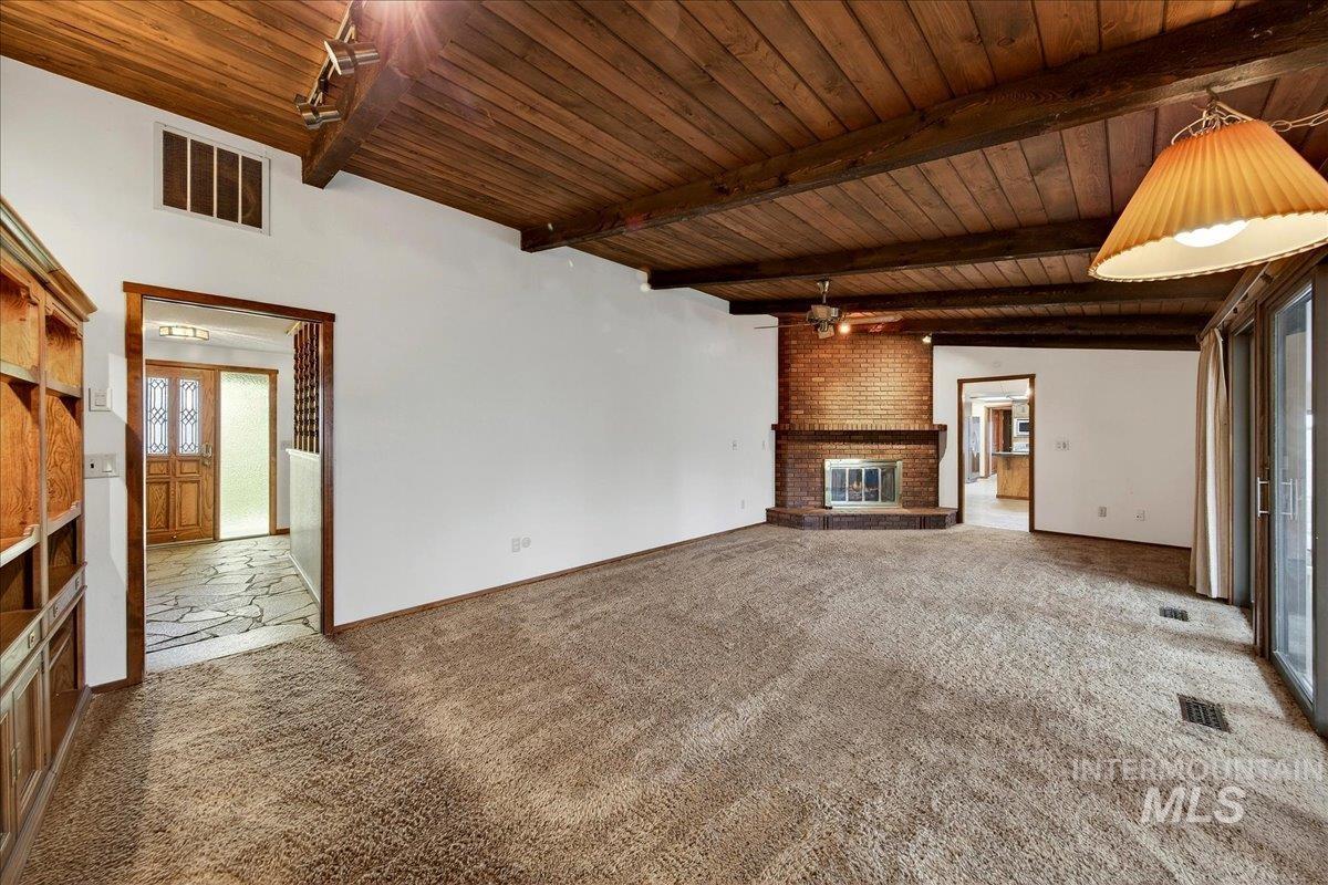 1124 E Lewis Ln, Nampa, Idaho 83686, 4 Bedrooms, 2.5 Bathrooms, Residential For Sale, Price $785,000,MLS 98977957