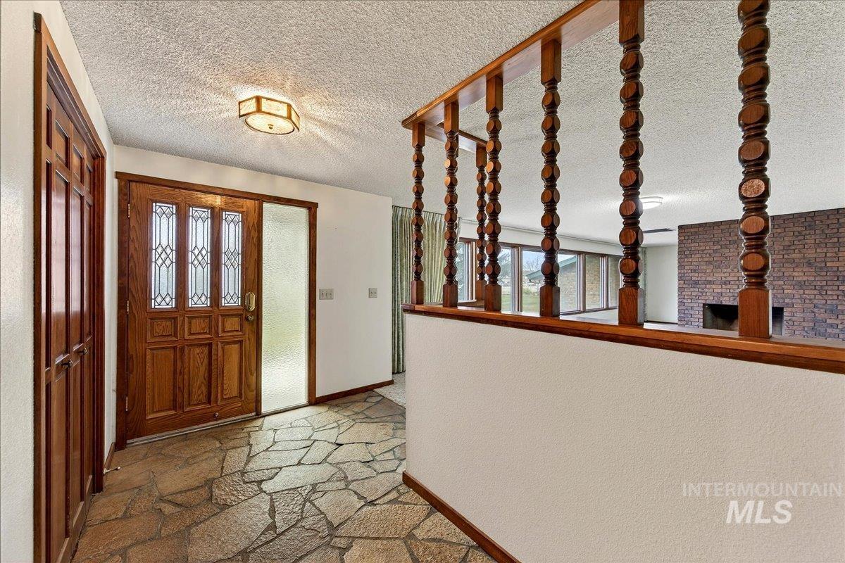 1124 E Lewis Ln, Nampa, Idaho 83686, 4 Bedrooms, 2.5 Bathrooms, Residential For Sale, Price $785,000,MLS 98977957