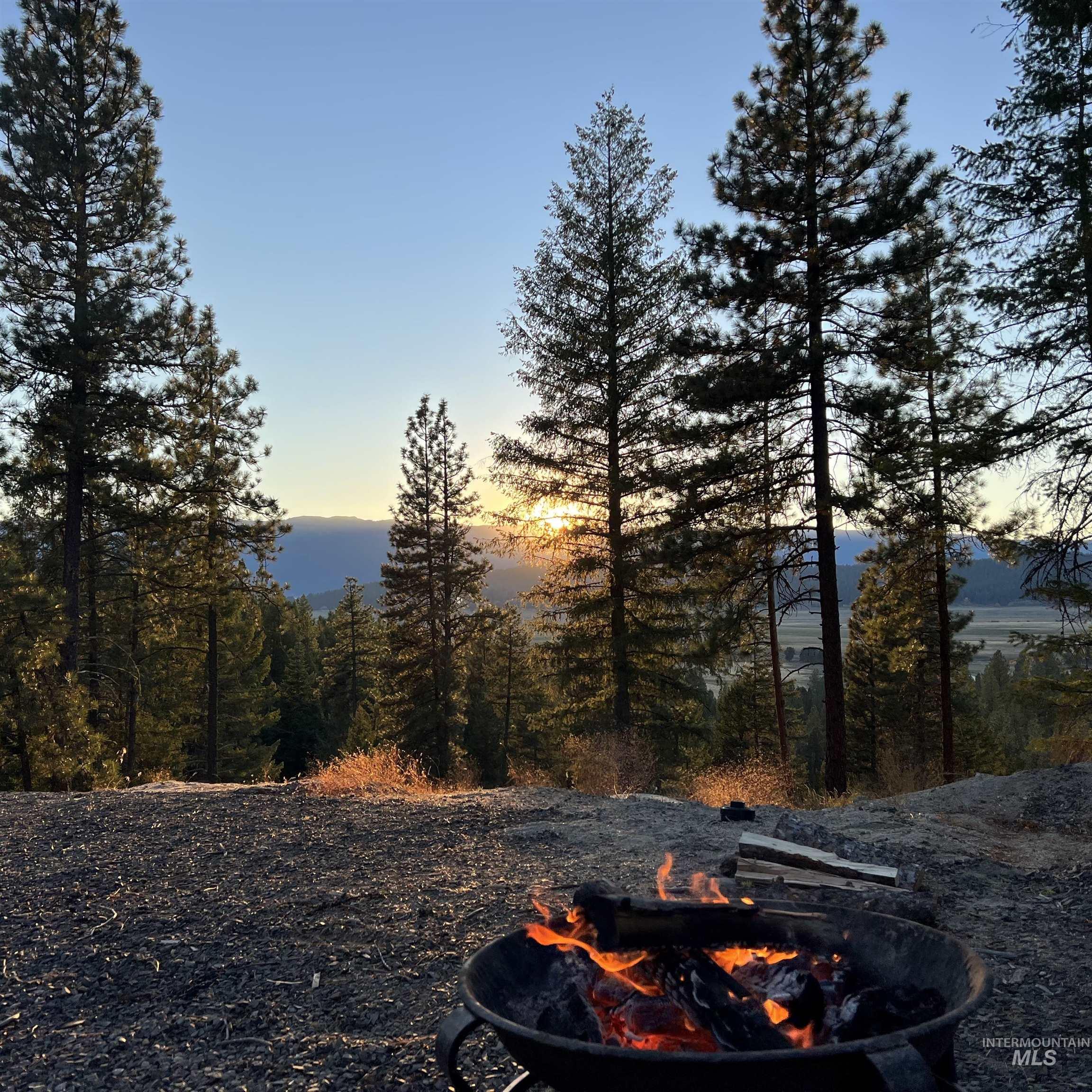 33 San Ignacio Way, Cascade, Idaho 83611, Land For Sale, Price $295,000,MLS 98977959