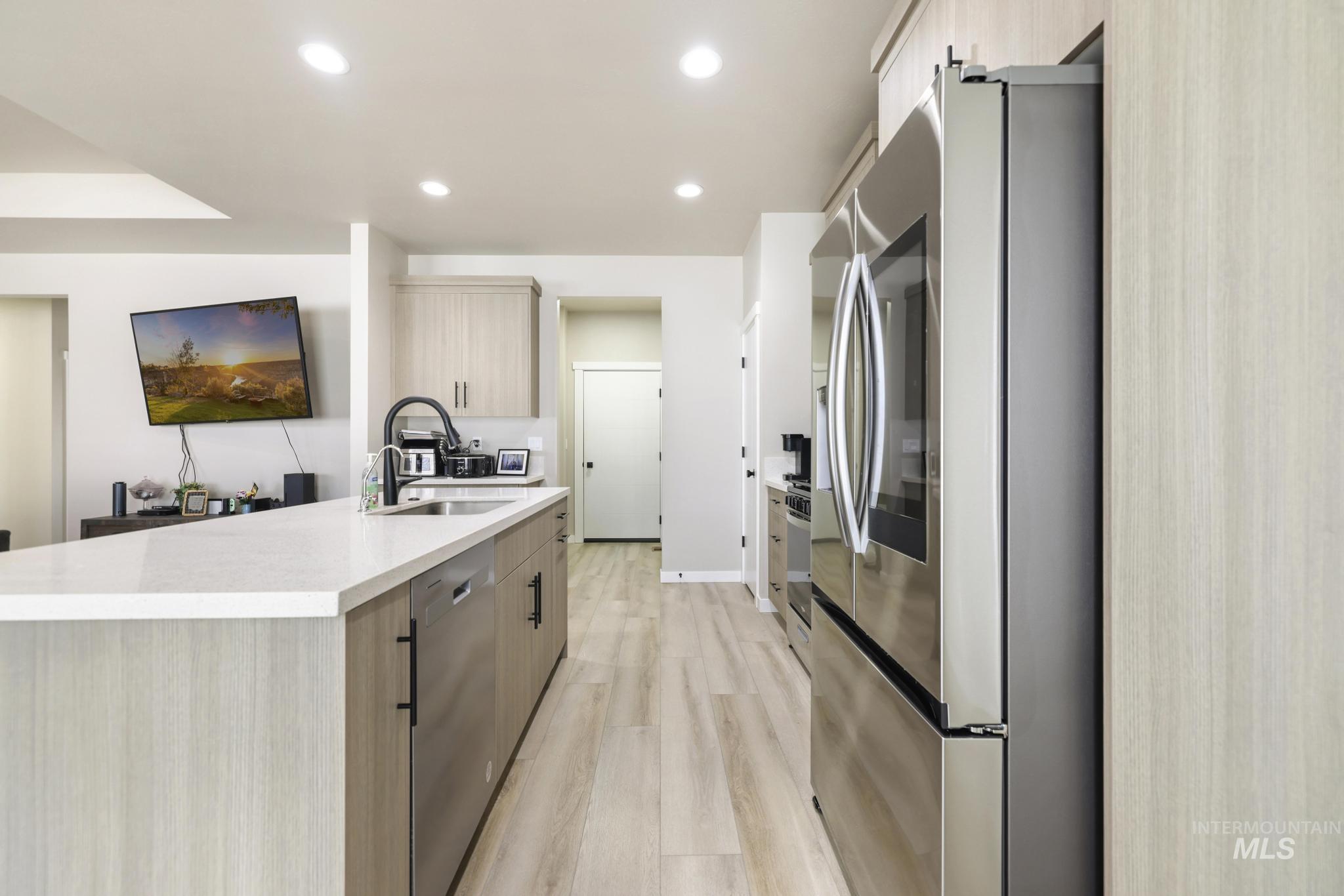 727 Satia Ln, Kimberly, Idaho 83341, 4 Bedrooms, 2 Bathrooms, Residential For Sale, Price $430,000,MLS 98977961