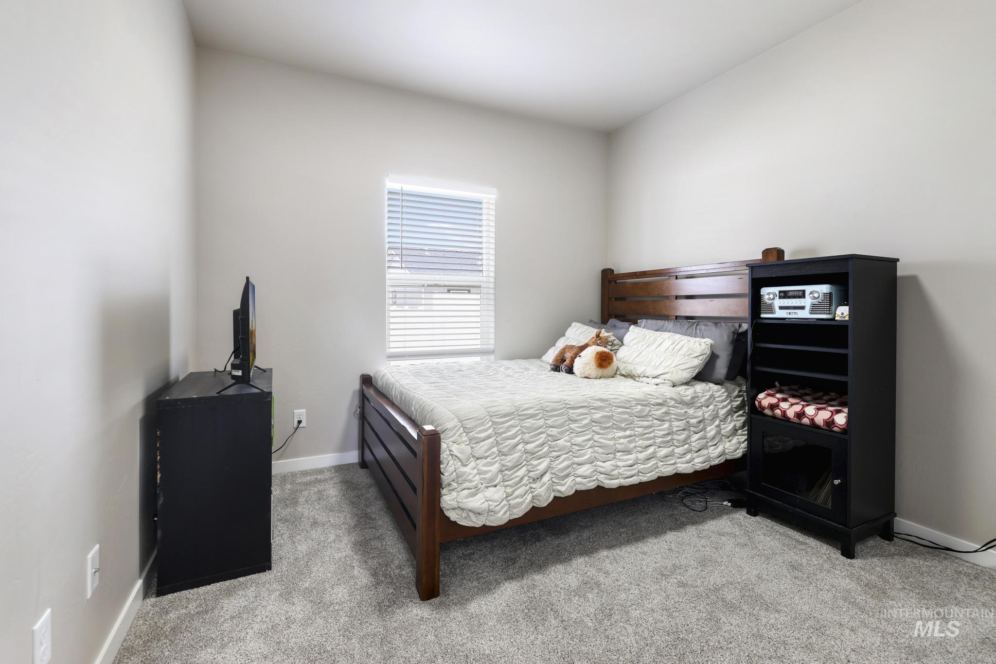 727 Satia Ln, Kimberly, Idaho 83341, 4 Bedrooms, 2 Bathrooms, Residential For Sale, Price $430,000,MLS 98977961