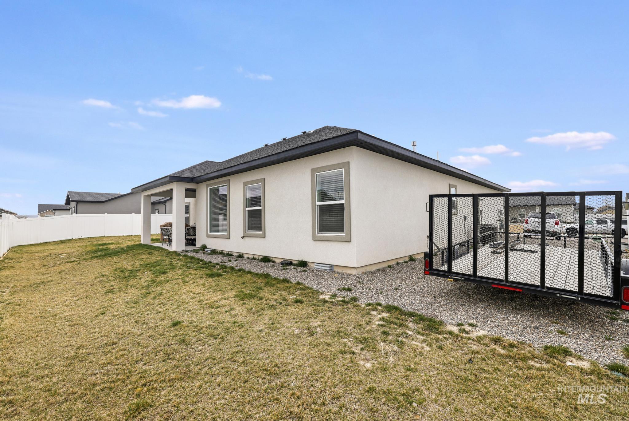 727 Satia Ln, Kimberly, Idaho 83341, 4 Bedrooms, 2 Bathrooms, Residential For Sale, Price $430,000,MLS 98977961