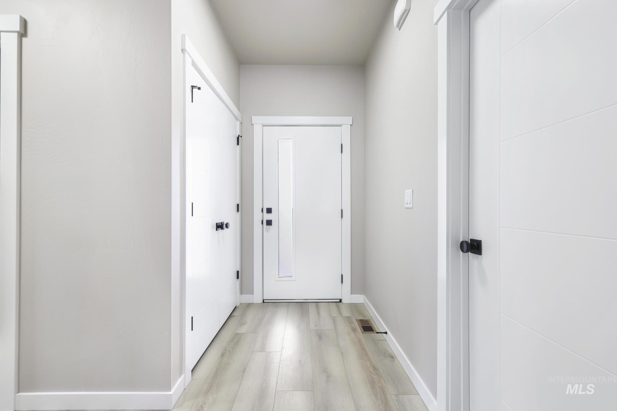 727 Satia Ln, Kimberly, Idaho 83341, 4 Bedrooms, 2 Bathrooms, Residential For Sale, Price $430,000,MLS 98977961