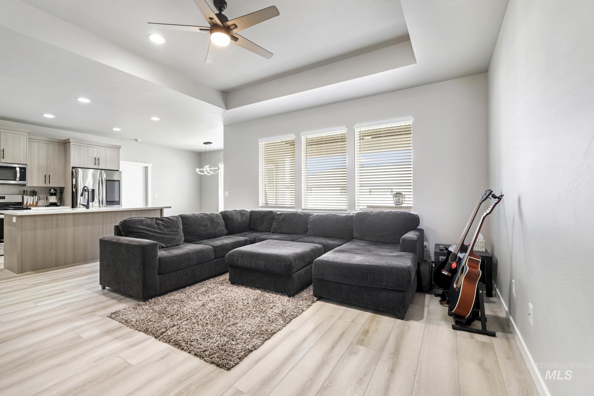 727 Satia Ln, Kimberly, Idaho 83341, 4 Bedrooms, 2 Bathrooms, Residential For Sale, Price $430,000,MLS 98977961