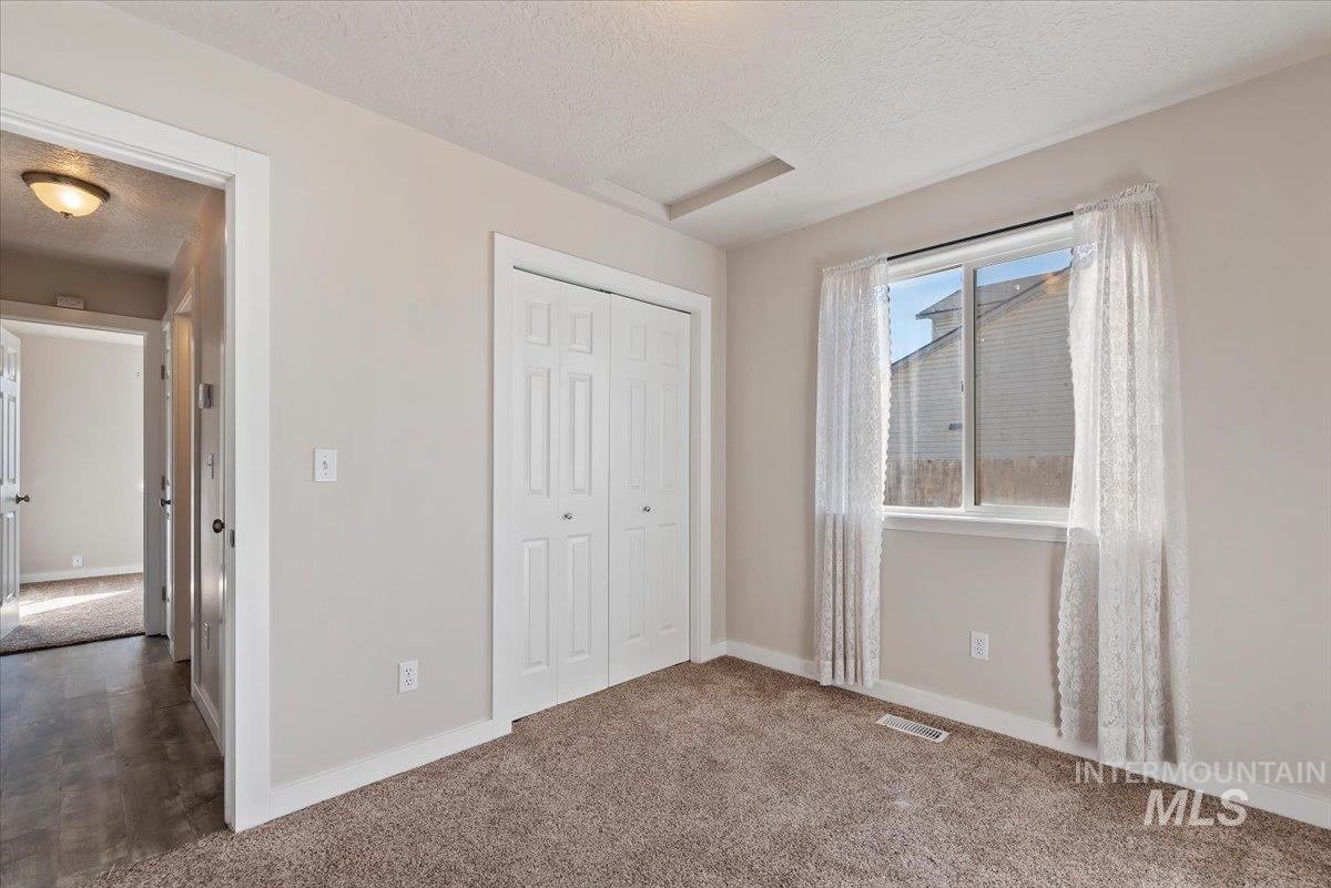 1700 S Camas, Nampa, Idaho 83686, 4 Bedrooms, 2 Bathrooms, Residential For Sale, Price $368,000,MLS 98977963