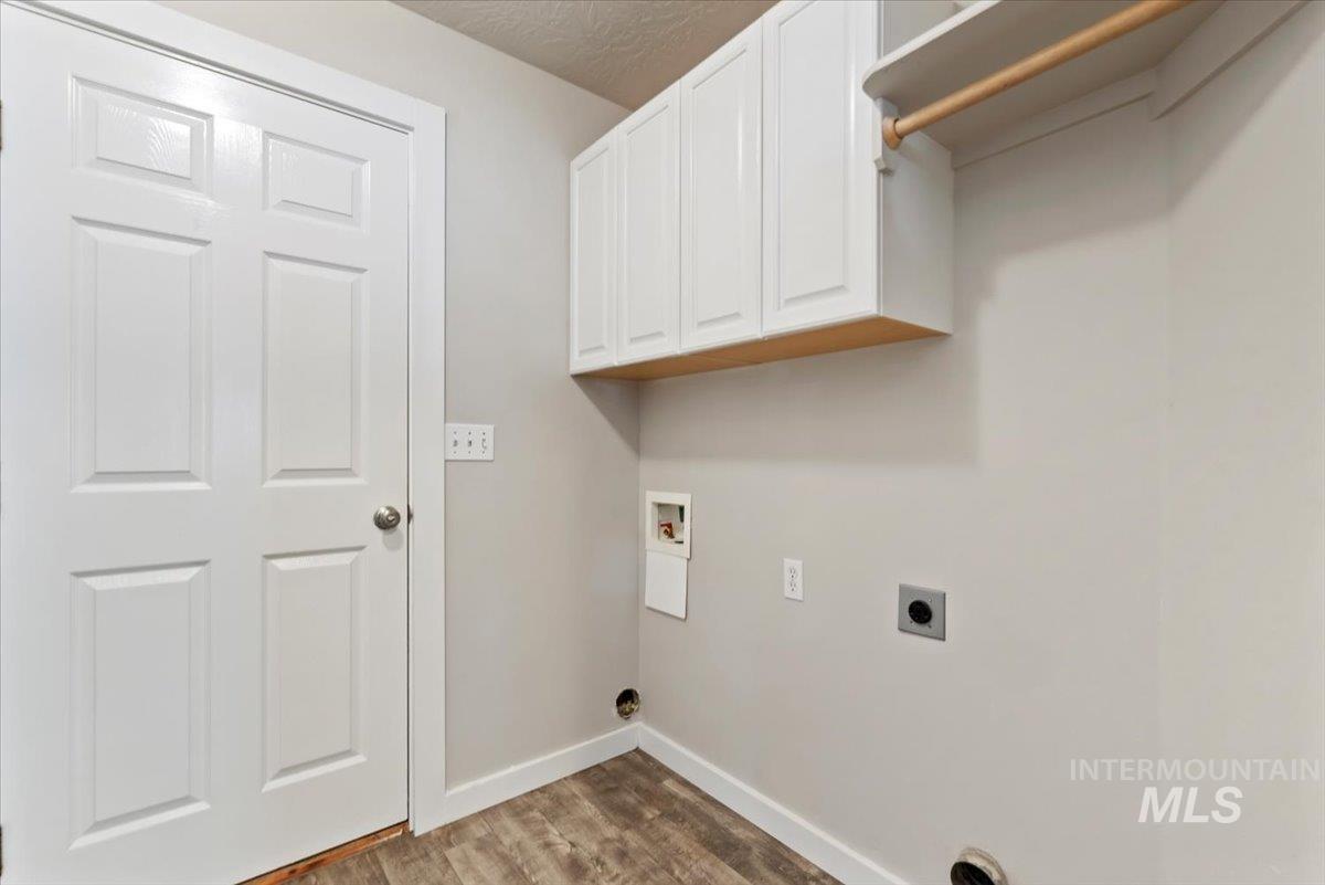 1700 S Camas, Nampa, Idaho 83686, 4 Bedrooms, 2 Bathrooms, Residential For Sale, Price $368,000,MLS 98977963