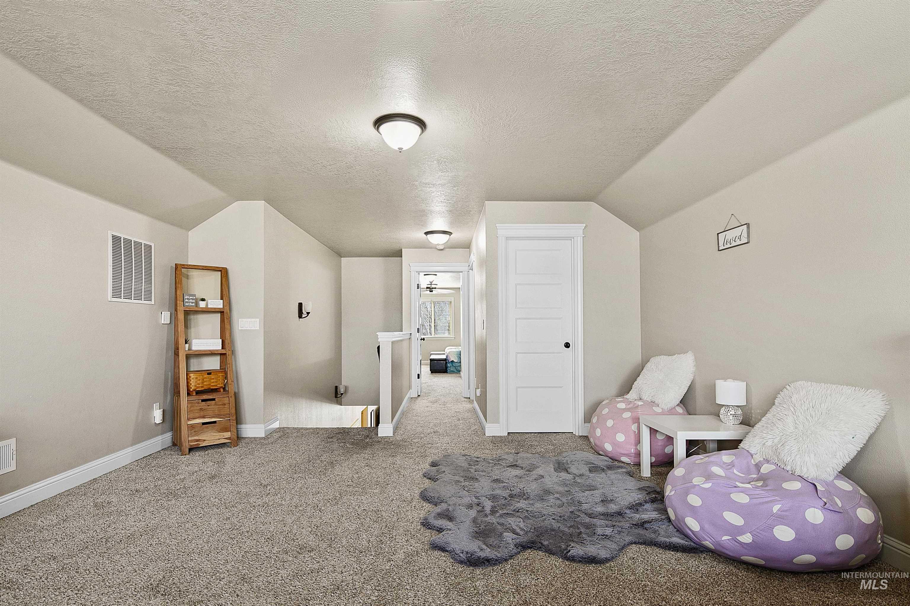 489 W Dreyfuss St, Meridian, Idaho 83646, 4 Bedrooms, 3 Bathrooms, Residential For Sale, Price $729,700,MLS 98977965