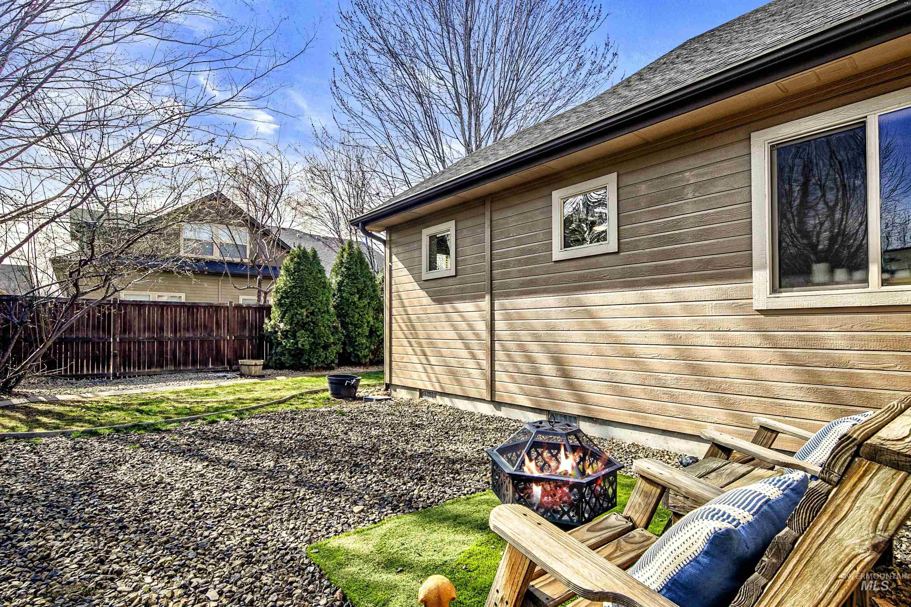 489 W Dreyfuss St, Meridian, Idaho 83646, 4 Bedrooms, 3 Bathrooms, Residential For Sale, Price $729,700,MLS 98977965