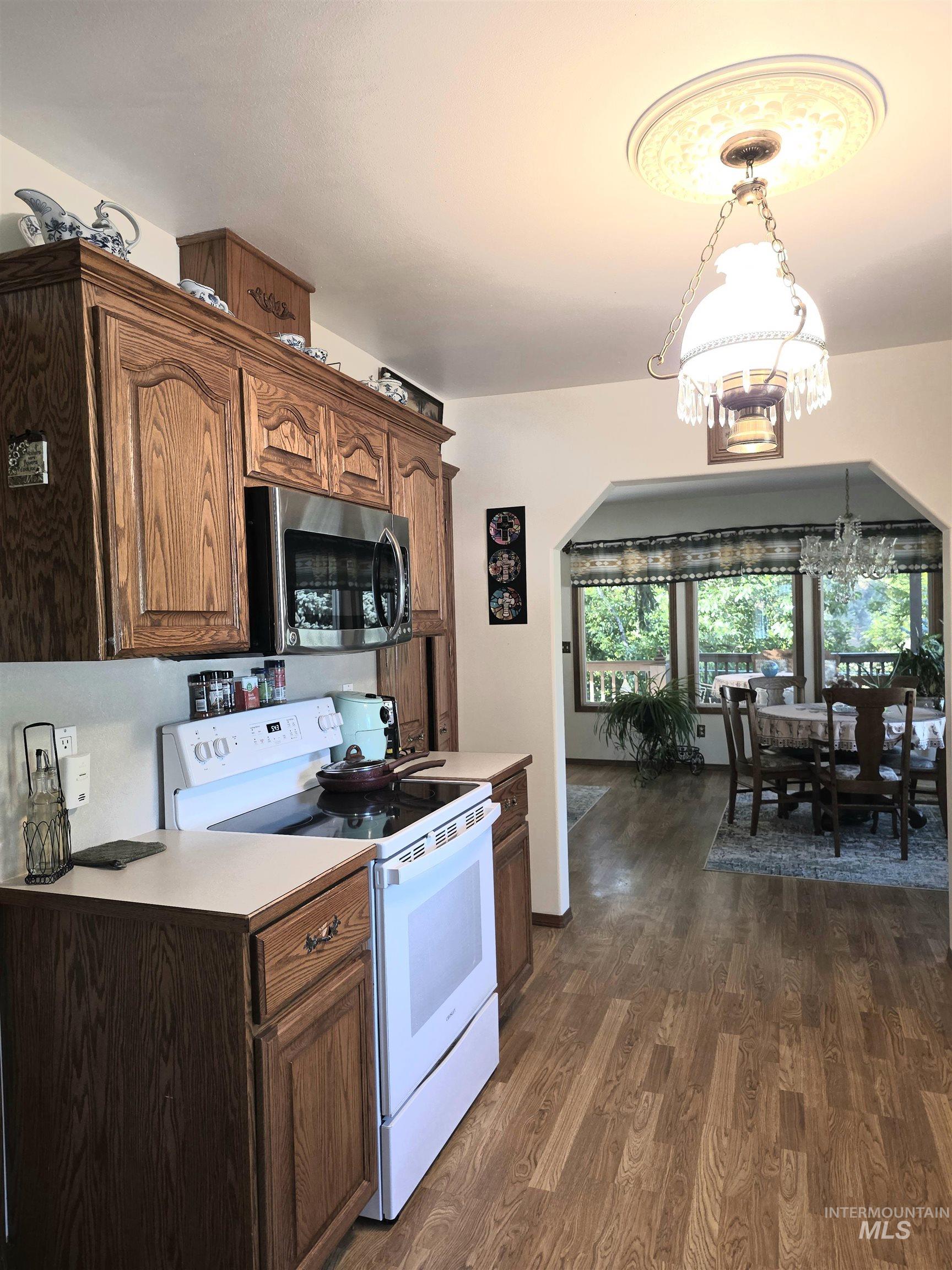 703 Johnson Avenue, Orofino, Idaho 83544, 4 Bedrooms, 2 Bathrooms, Residential For Sale, Price $374,000,MLS 98977966