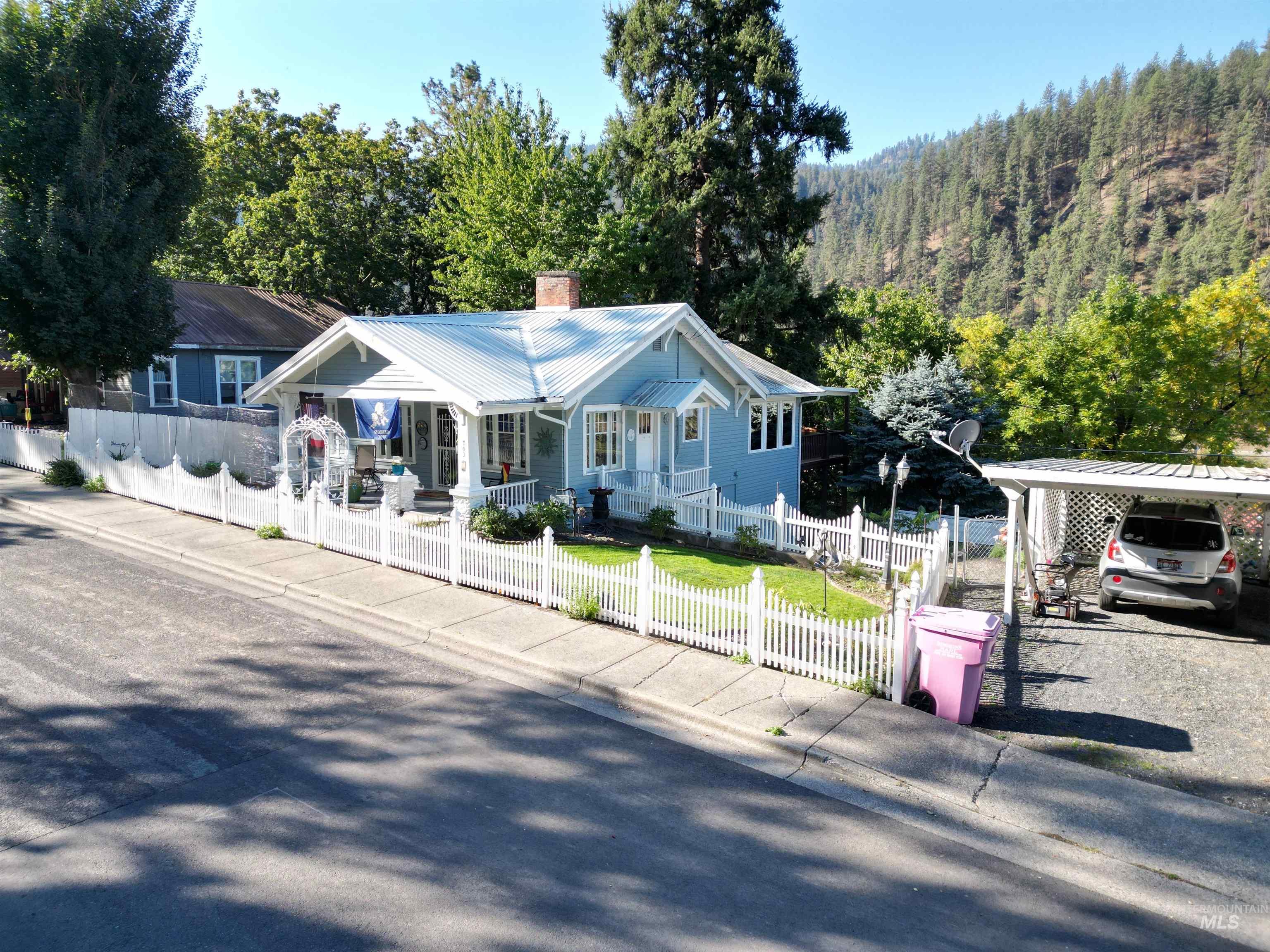 703 Johnson Avenue, Orofino, Idaho 83544, 4 Bedrooms, 2 Bathrooms, Residential For Sale, Price $349,000, 98977966