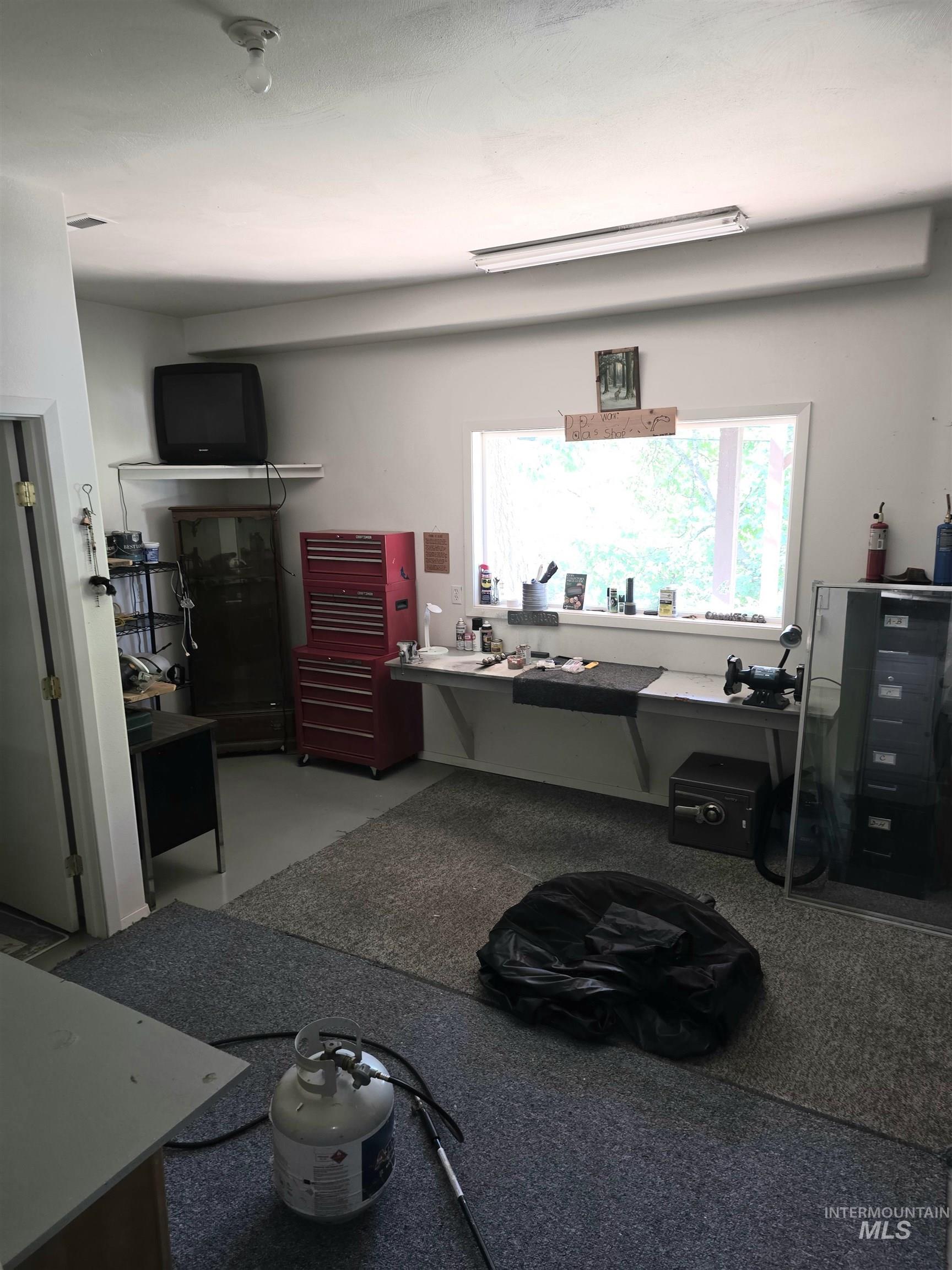 703 Johnson Avenue, Orofino, Idaho 83544, 4 Bedrooms, 2 Bathrooms, Residential For Sale, Price $374,000,MLS 98977966