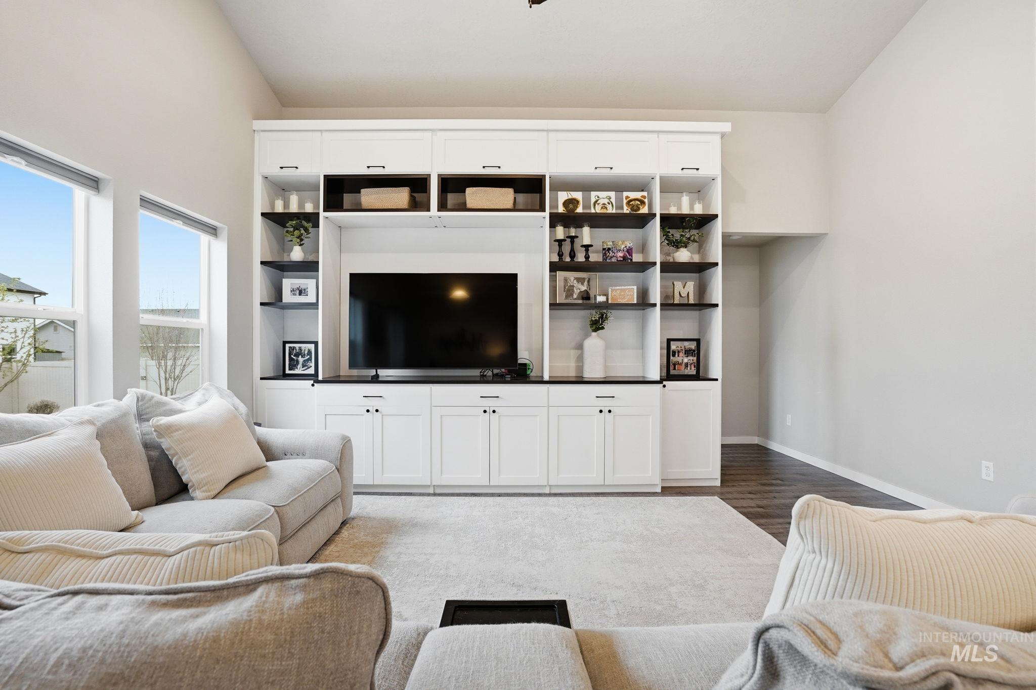 19349 Kiowa Creek Way, Caldwell, Idaho 83605, 3 Bedrooms, 2 Bathrooms, Residential For Sale, Price $423,000,MLS 98977967