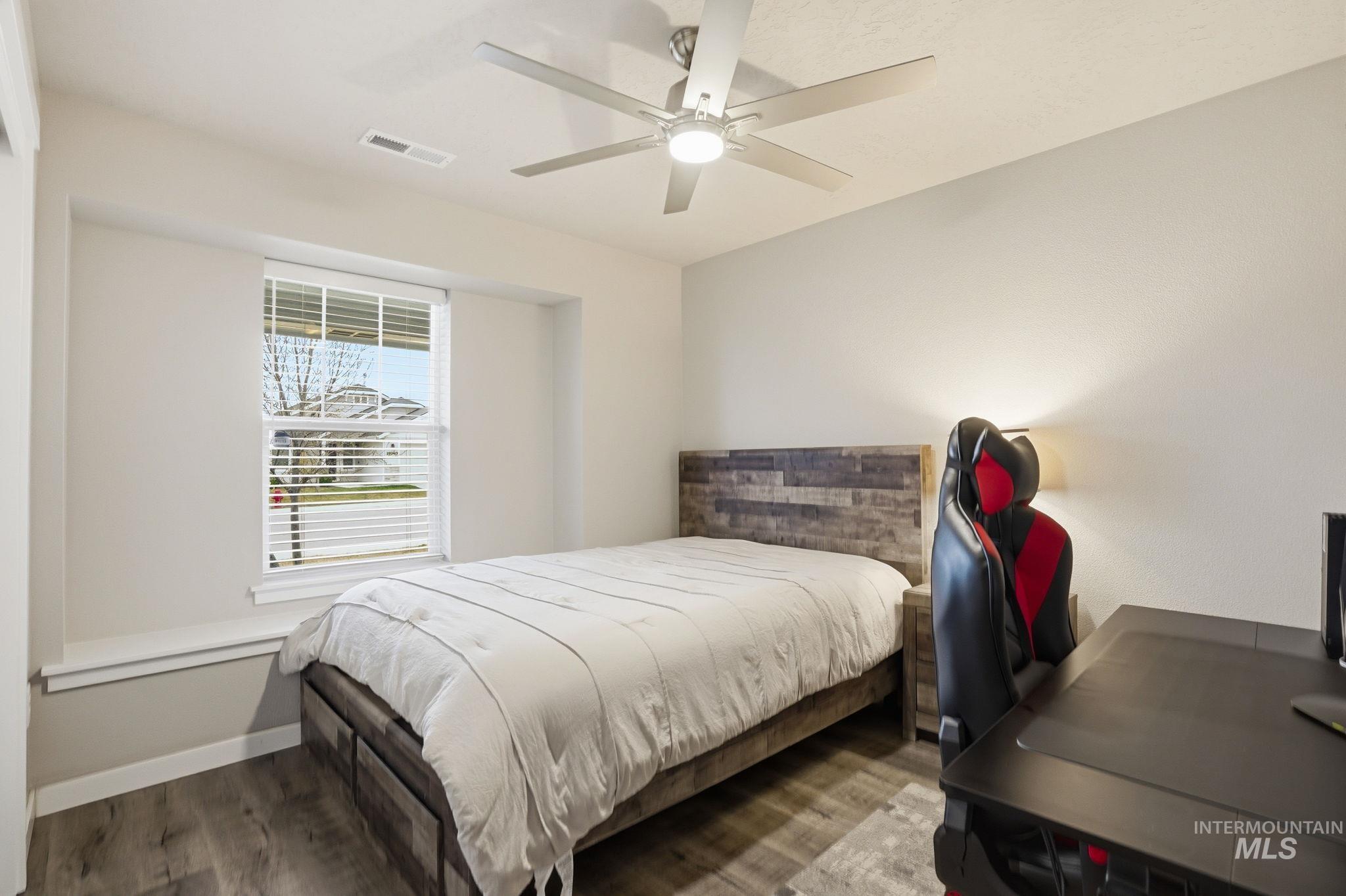 19349 Kiowa Creek Way, Caldwell, Idaho 83605, 3 Bedrooms, 2 Bathrooms, Residential For Sale, Price $423,000,MLS 98977967