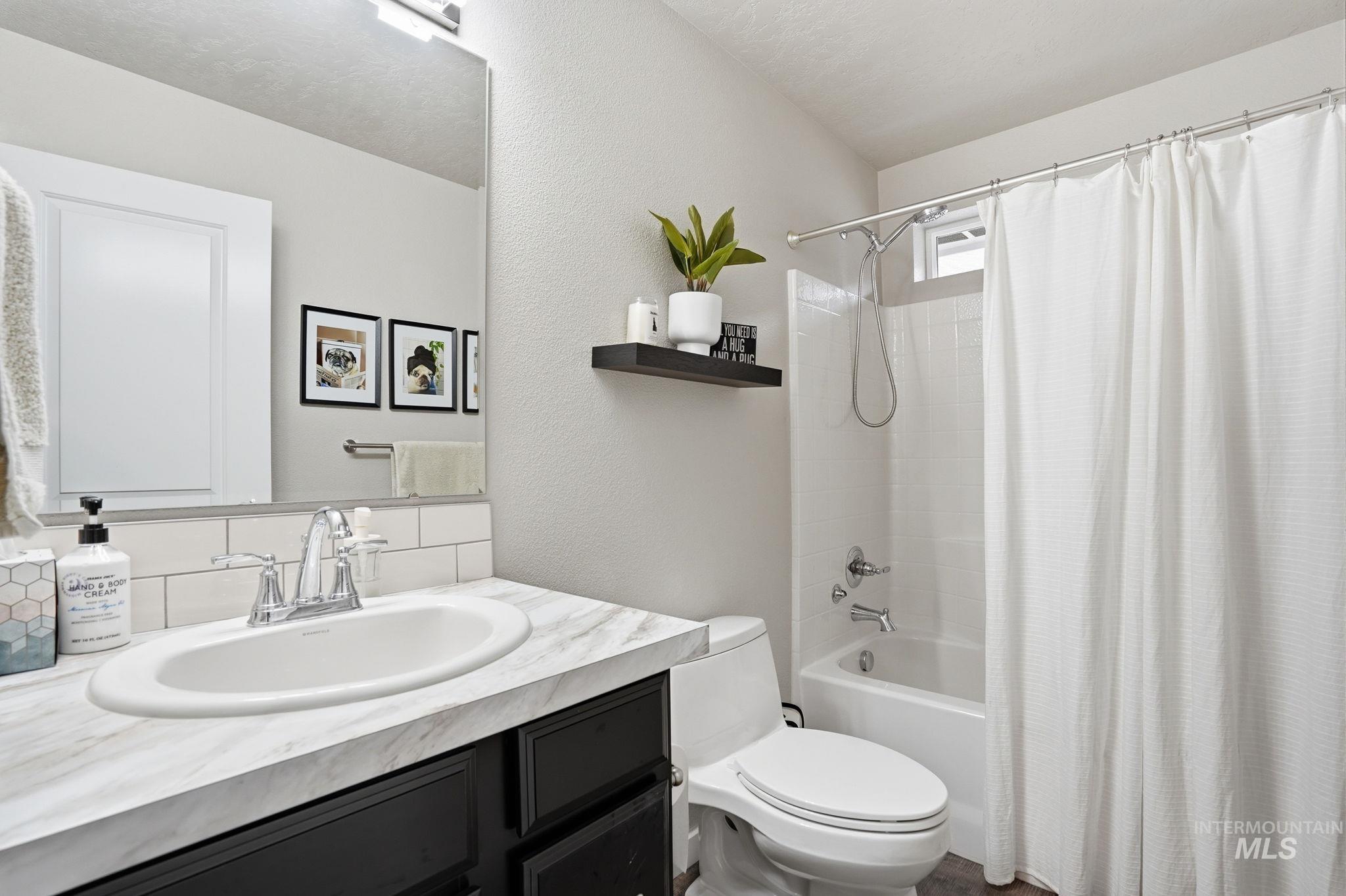 19349 Kiowa Creek Way, Caldwell, Idaho 83605, 3 Bedrooms, 2 Bathrooms, Residential For Sale, Price $423,000,MLS 98977967