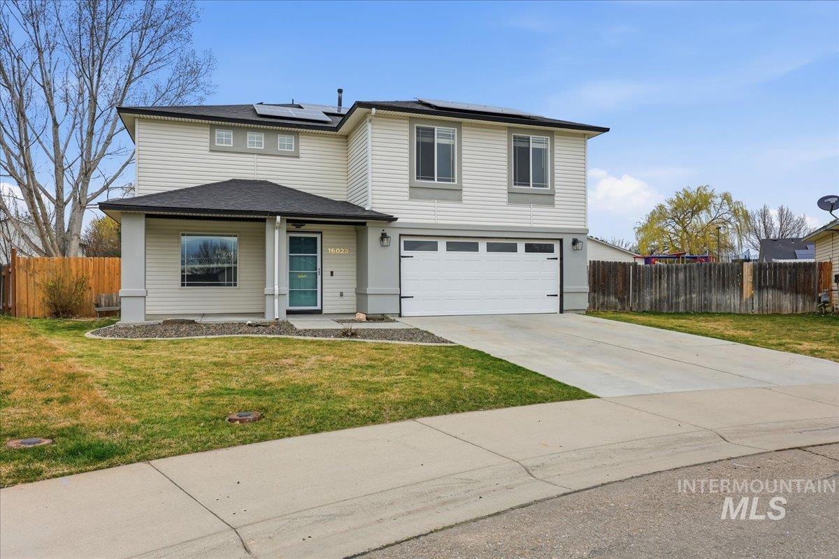 16023 N Saint Helens Dr, Nampa, Idaho 83651, 5 Bedrooms, 2.5 Bathrooms, Residential For Sale, Price $440,000,MLS 98977968