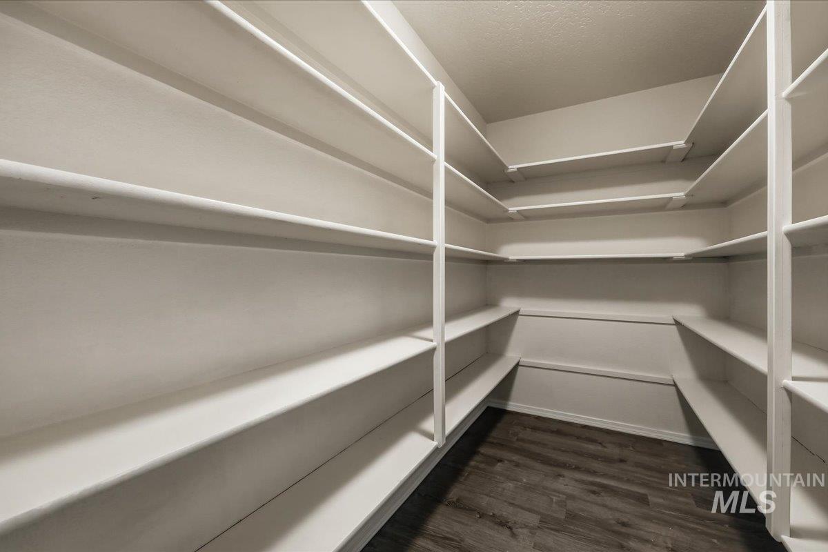 16023 N Saint Helens Dr, Nampa, Idaho 83651, 5 Bedrooms, 2.5 Bathrooms, Residential For Sale, Price $440,000,MLS 98977968