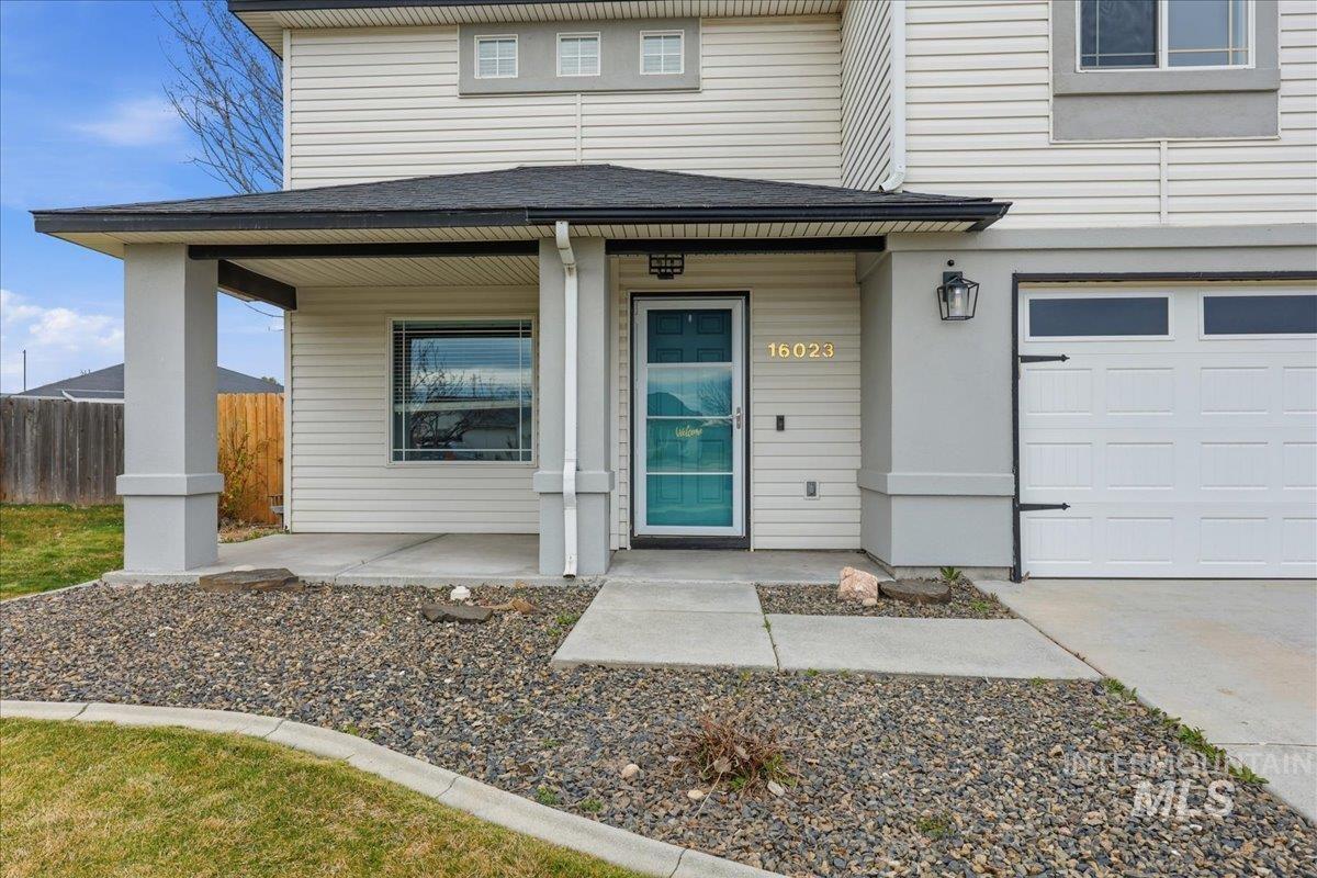 16023 N Saint Helens Dr, Nampa, Idaho 83651, 5 Bedrooms, 2.5 Bathrooms, Residential For Sale, Price $440,000,MLS 98977968