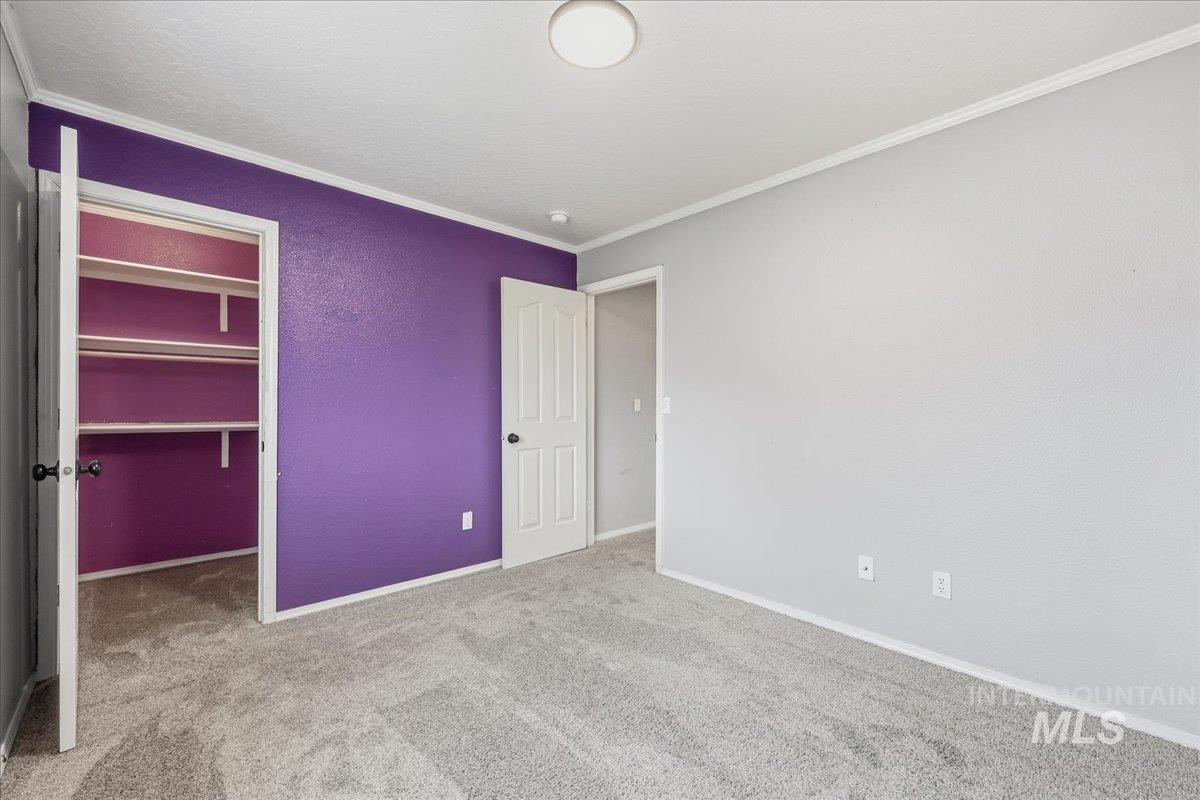 16023 N Saint Helens Dr, Nampa, Idaho 83651, 5 Bedrooms, 2.5 Bathrooms, Residential For Sale, Price $440,000,MLS 98977968