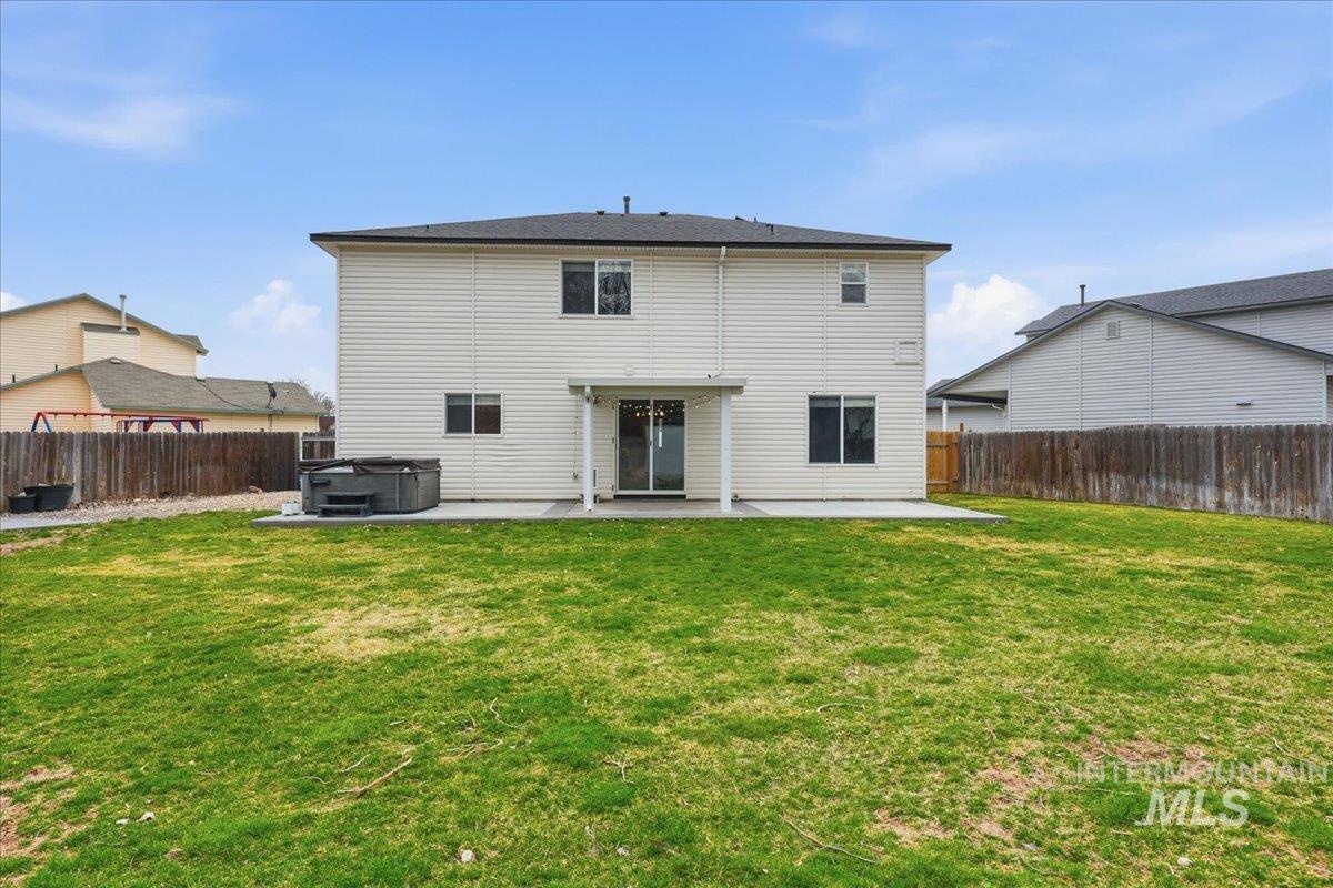 16023 N Saint Helens Dr, Nampa, Idaho 83651, 5 Bedrooms, 2.5 Bathrooms, Residential For Sale, Price $440,000,MLS 98977968