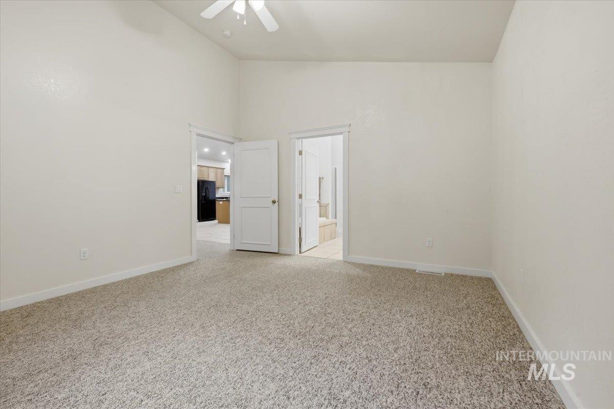 115 Bunch Dr., Garden Valley, Idaho 83622, 3 Bedrooms, 2.5 Bathrooms, Residential For Sale, Price $775,000,MLS 98977970