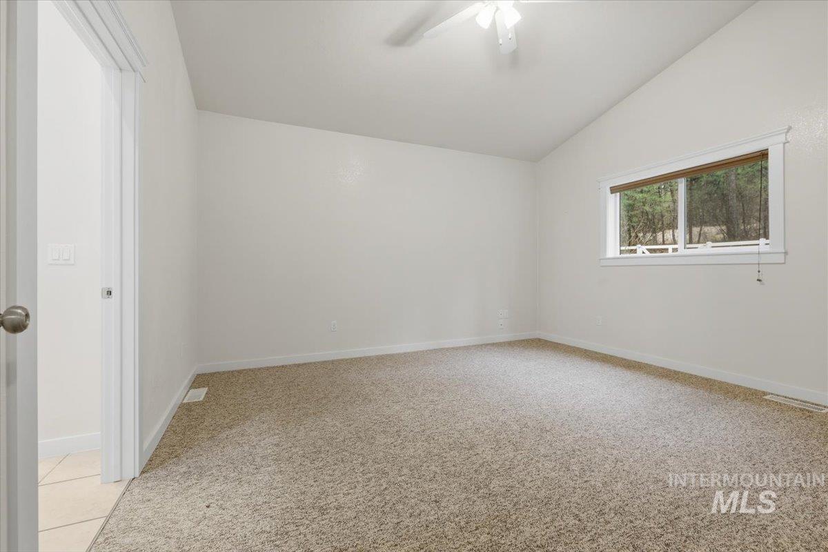 115 Bunch Dr., Garden Valley, Idaho 83622, 3 Bedrooms, 2.5 Bathrooms, Residential For Sale, Price $775,000,MLS 98977970