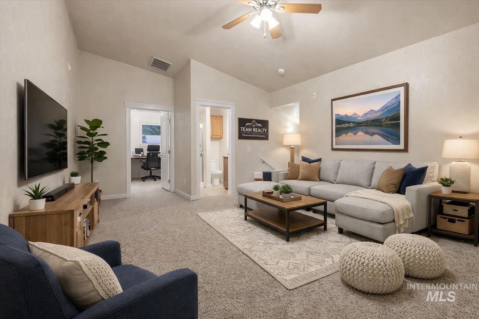 115 Bunch Dr., Garden Valley, Idaho 83622, 3 Bedrooms, 2.5 Bathrooms, Residential For Sale, Price $775,000,MLS 98977970