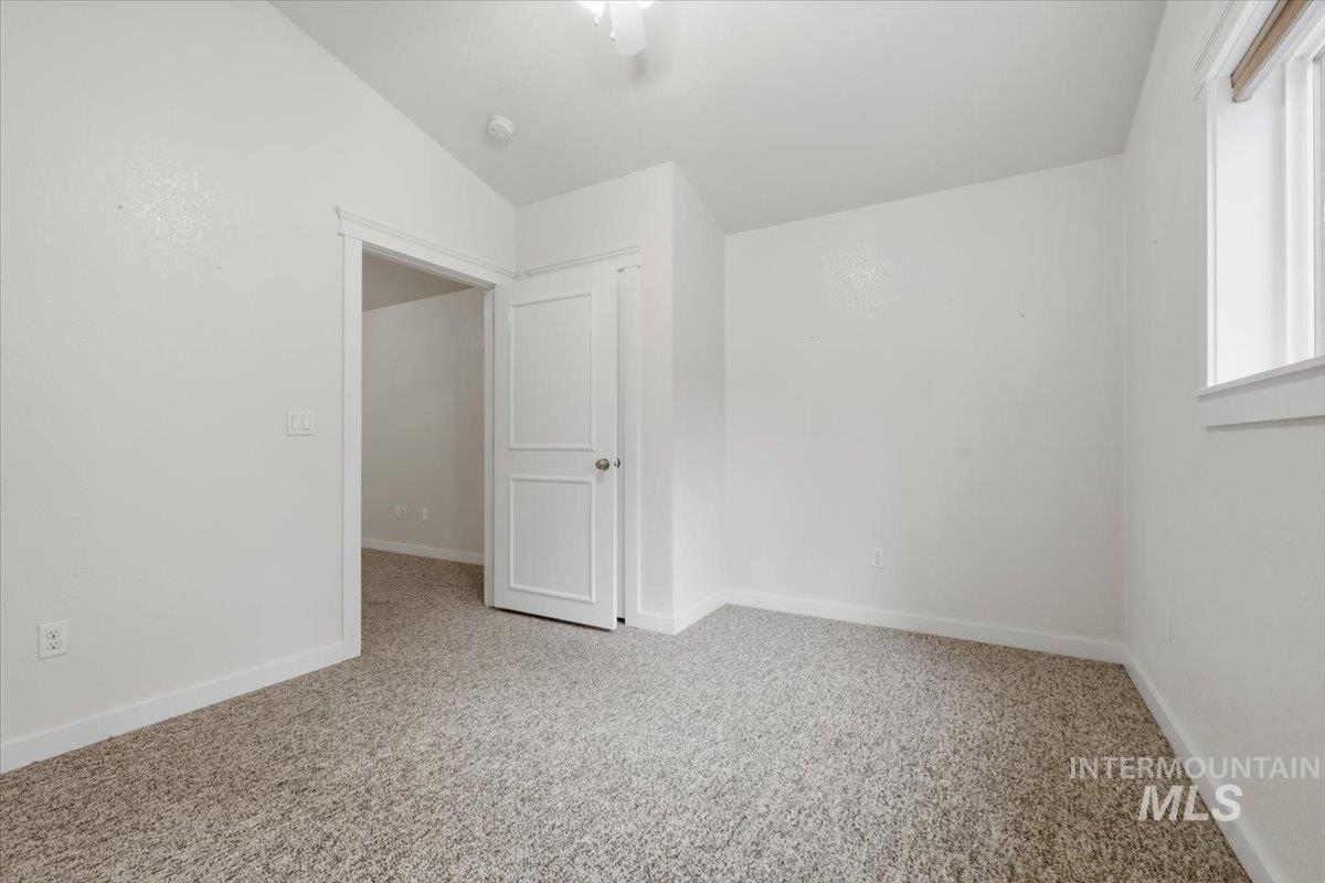 115 Bunch Dr., Garden Valley, Idaho 83622, 3 Bedrooms, 2.5 Bathrooms, Residential For Sale, Price $775,000,MLS 98977970