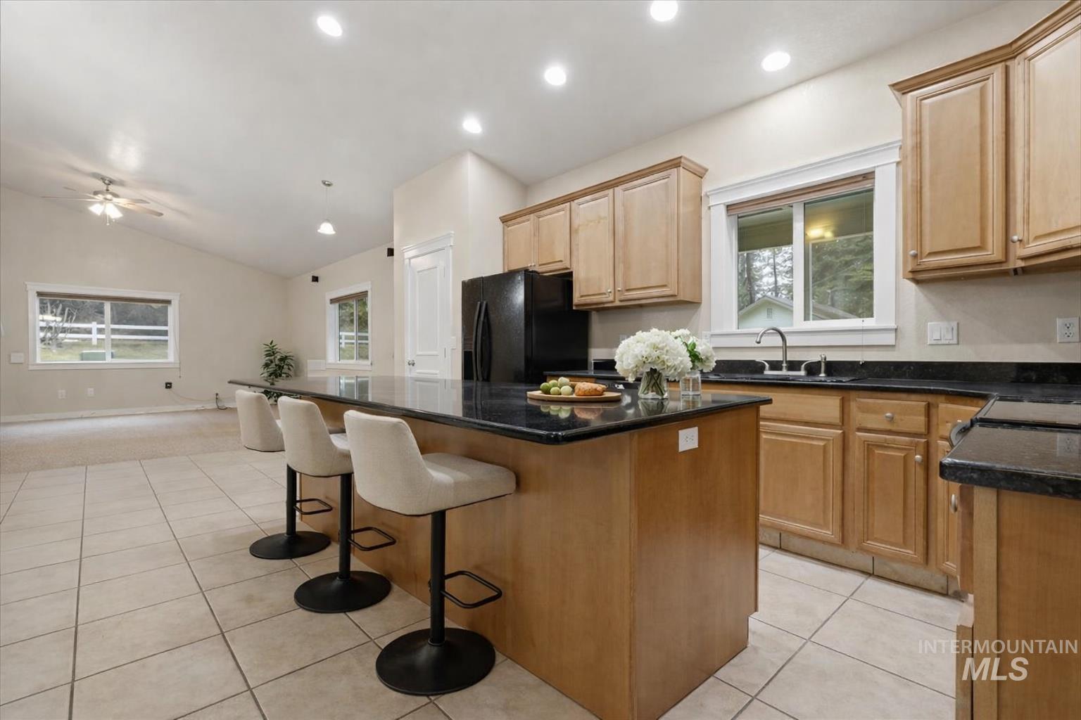 115 Bunch Dr., Garden Valley, Idaho 83622, 3 Bedrooms, 2.5 Bathrooms, Residential For Sale, Price $775,000,MLS 98977970