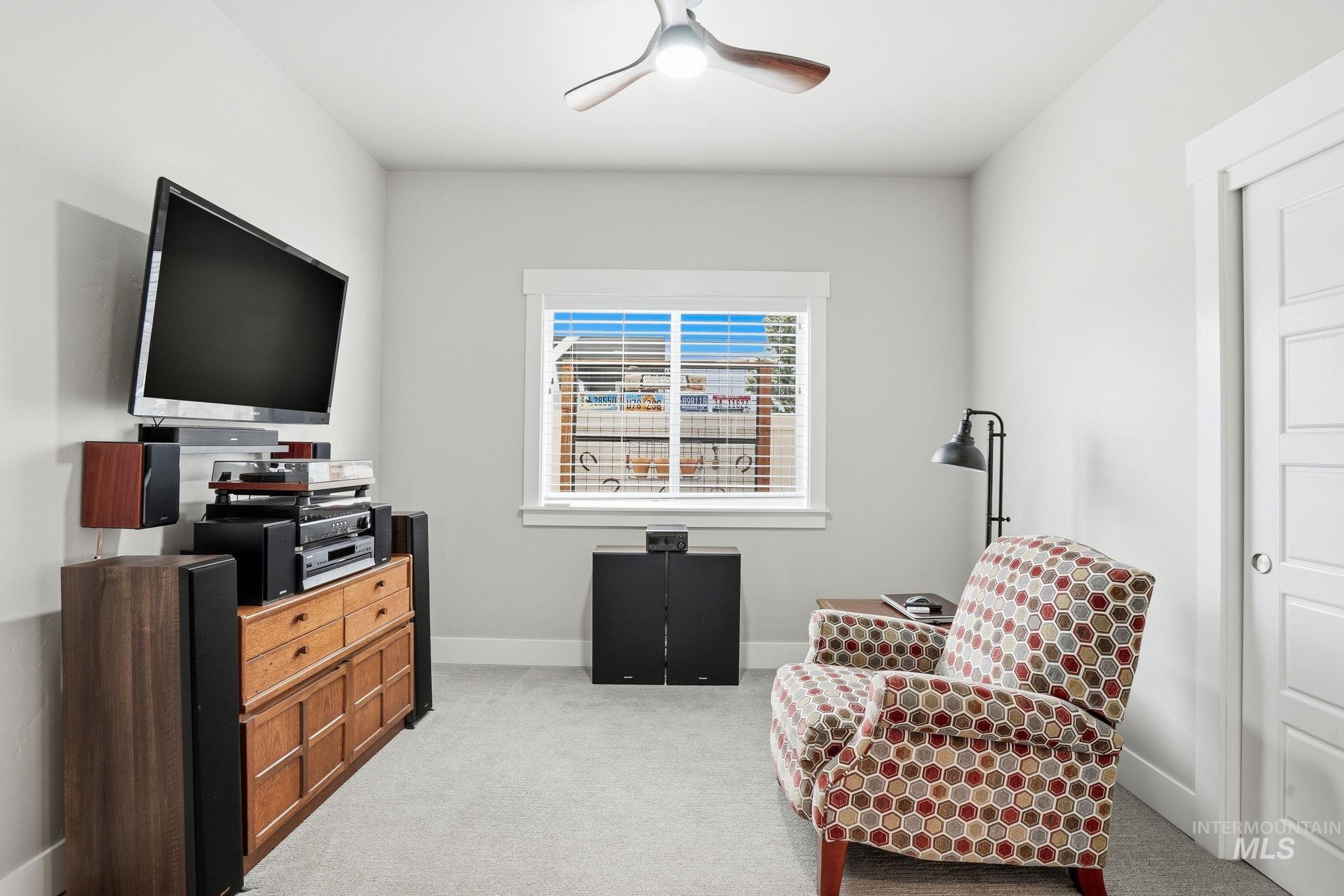 1229 W Elias, Meridian, Idaho 83642, 3 Bedrooms, 2 Bathrooms, Residential For Sale, Price $579,900,MLS 98977971