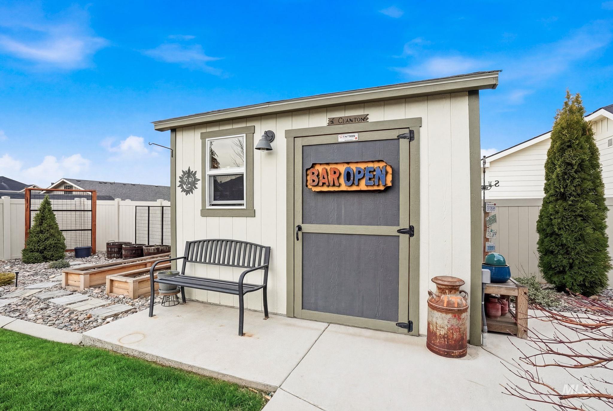 1229 W Elias, Meridian, Idaho 83642, 3 Bedrooms, 2 Bathrooms, Residential For Sale, Price $579,900,MLS 98977971