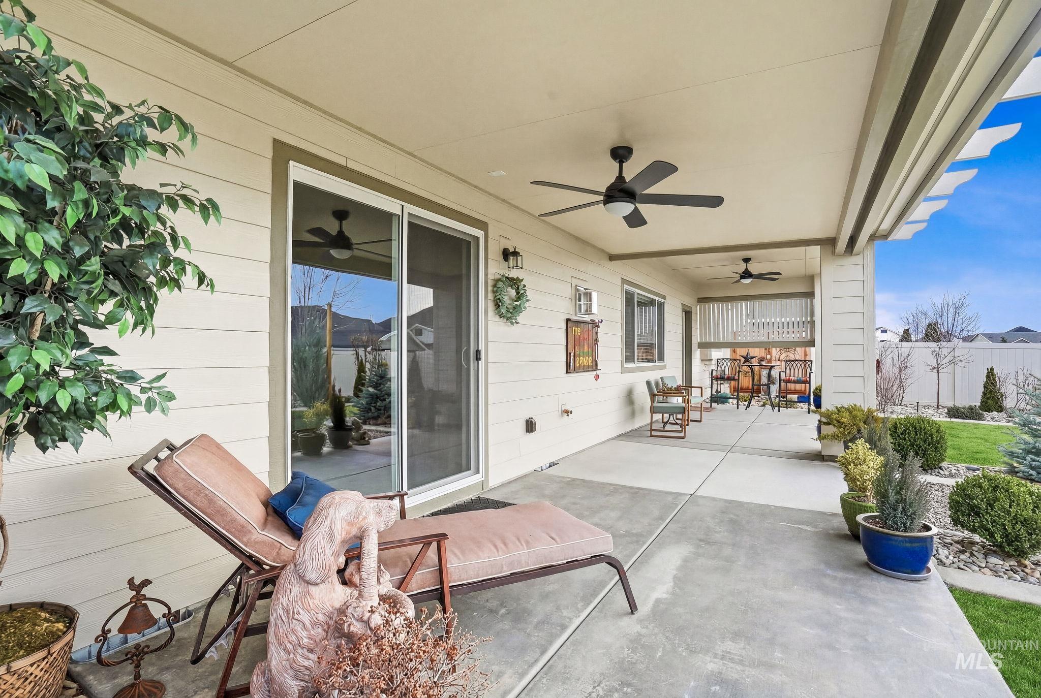 1229 W Elias, Meridian, Idaho 83642, 3 Bedrooms, 2 Bathrooms, Residential For Sale, Price $579,900,MLS 98977971