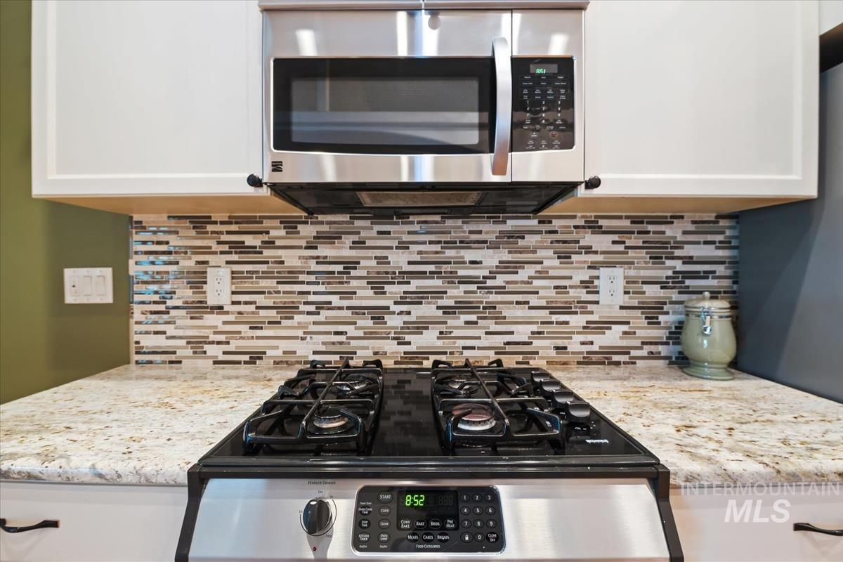 6980 E Greens Dr, Nampa, Idaho 83687, 2 Bedrooms, 2 Bathrooms, Residential For Sale, Price $396,000,MLS 98977972