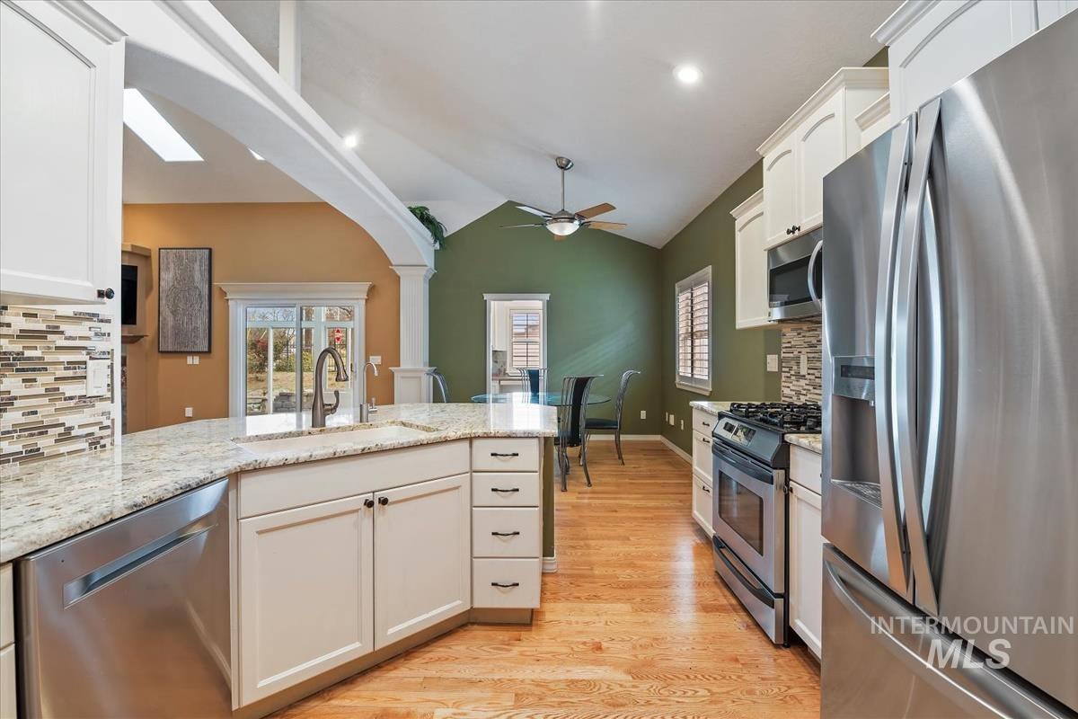 6980 E Greens Dr, Nampa, Idaho 83687, 2 Bedrooms, 2 Bathrooms, Residential For Sale, Price $396,000,MLS 98977972