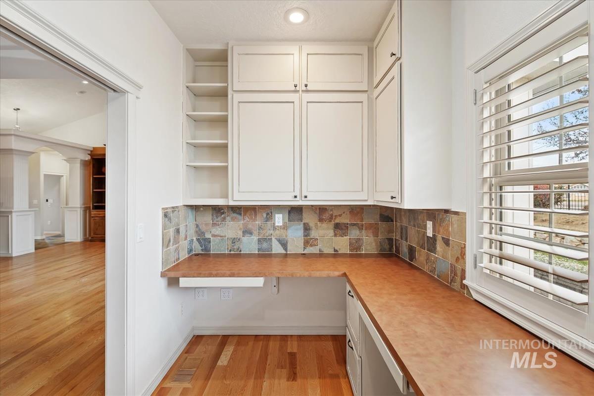 6980 E Greens Dr, Nampa, Idaho 83687, 2 Bedrooms, 2 Bathrooms, Residential For Sale, Price $396,000,MLS 98977972