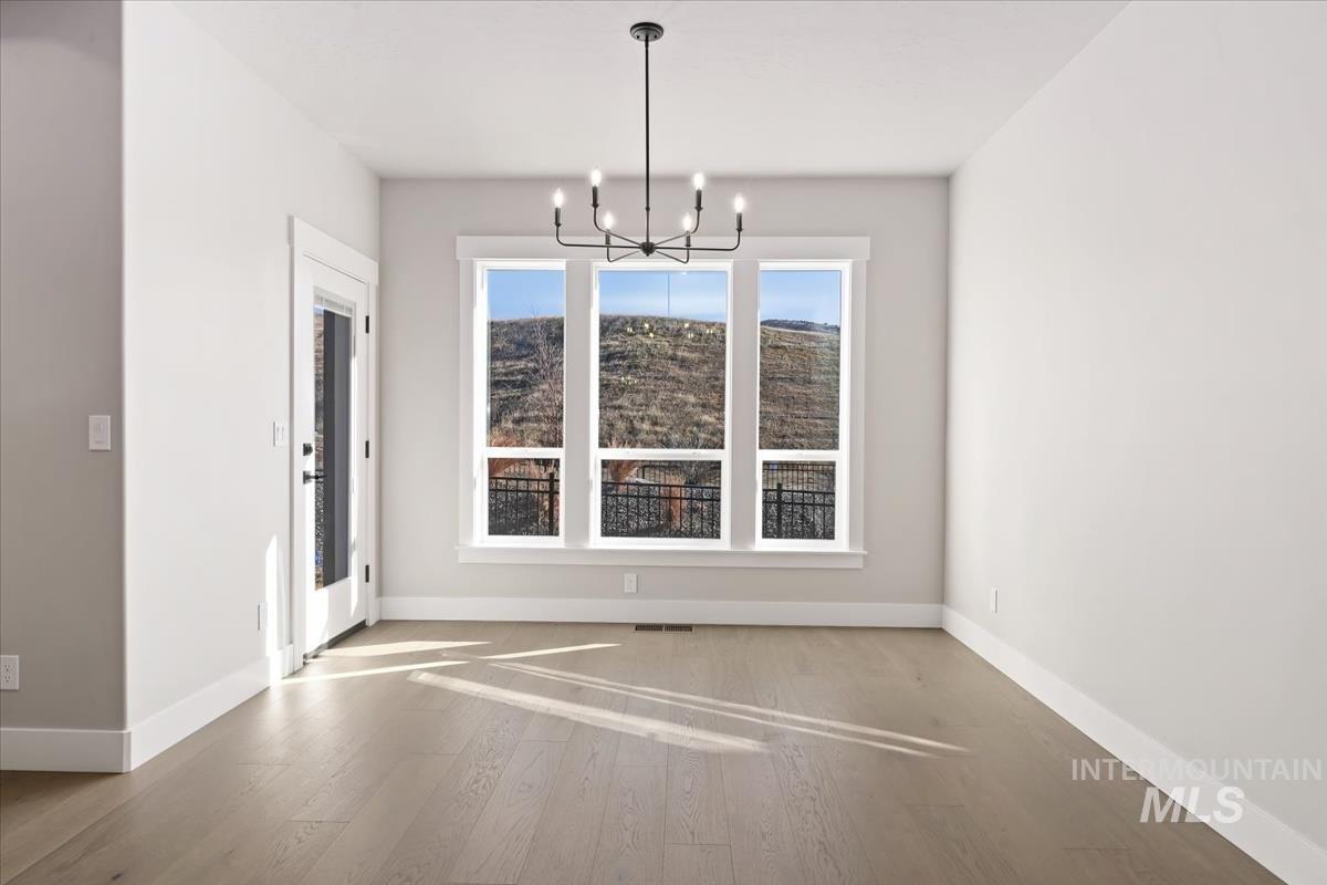 6614 N Good Dr, Eagle, Idaho 83629, 3 Bedrooms, 2 Bathrooms, Residential For Sale, Price $649,880,MLS 98977974