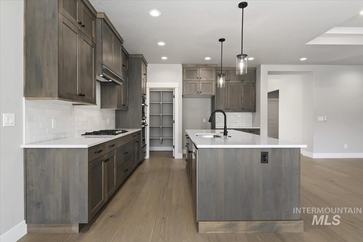 6614 N Good Dr, Eagle, Idaho 83629, 3 Bedrooms, 2 Bathrooms, Residential For Sale, Price $649,880,MLS 98977974