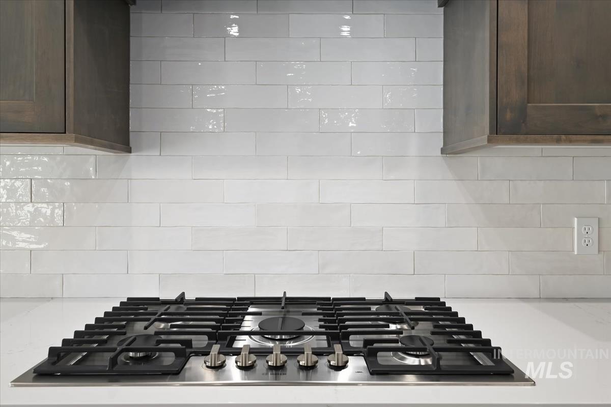 6614 N Good Dr, Eagle, Idaho 83629, 3 Bedrooms, 2 Bathrooms, Residential For Sale, Price $649,880,MLS 98977974