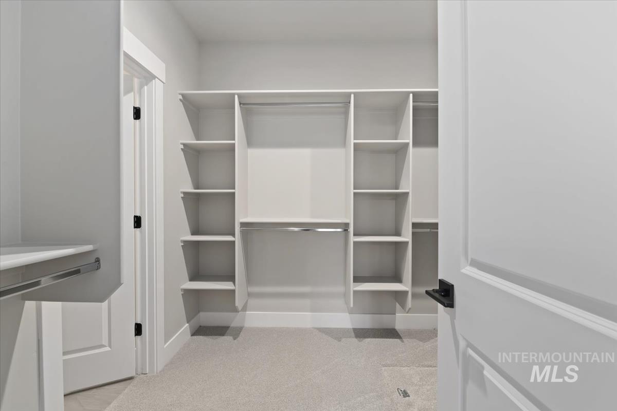 6614 N Good Dr, Eagle, Idaho 83629, 3 Bedrooms, 2 Bathrooms, Residential For Sale, Price $649,880,MLS 98977974