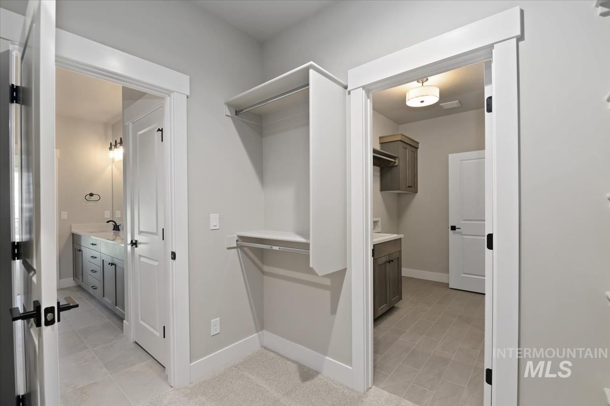 6614 N Good Dr, Eagle, Idaho 83629, 3 Bedrooms, 2 Bathrooms, Residential For Sale, Price $649,880,MLS 98977974