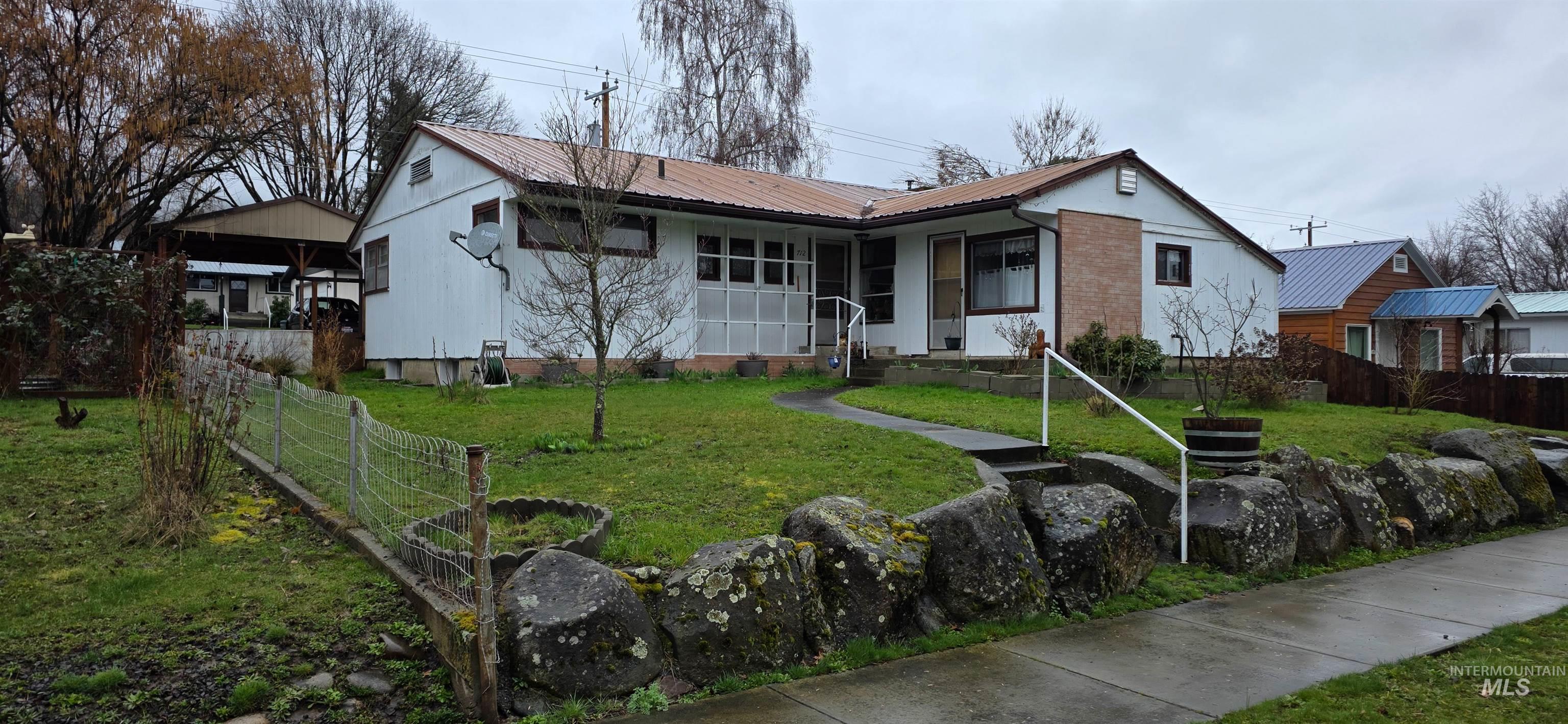 712 Hill St, Kamiah, Idaho 83536, 3 Bedrooms, 2 Bathrooms, Residential For Sale, Price $299,900,MLS 98977975