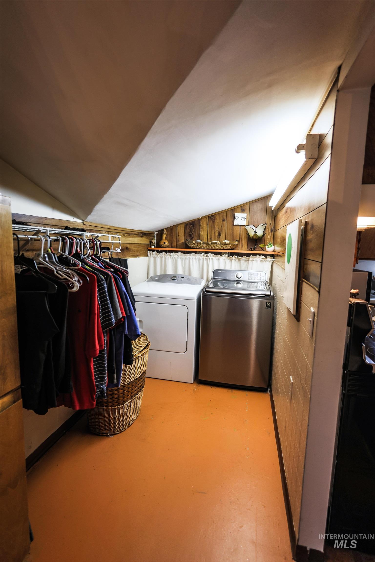 712 Hill St, Kamiah, Idaho 83536, 3 Bedrooms, 2 Bathrooms, Residential For Sale, Price $299,900,MLS 98977975