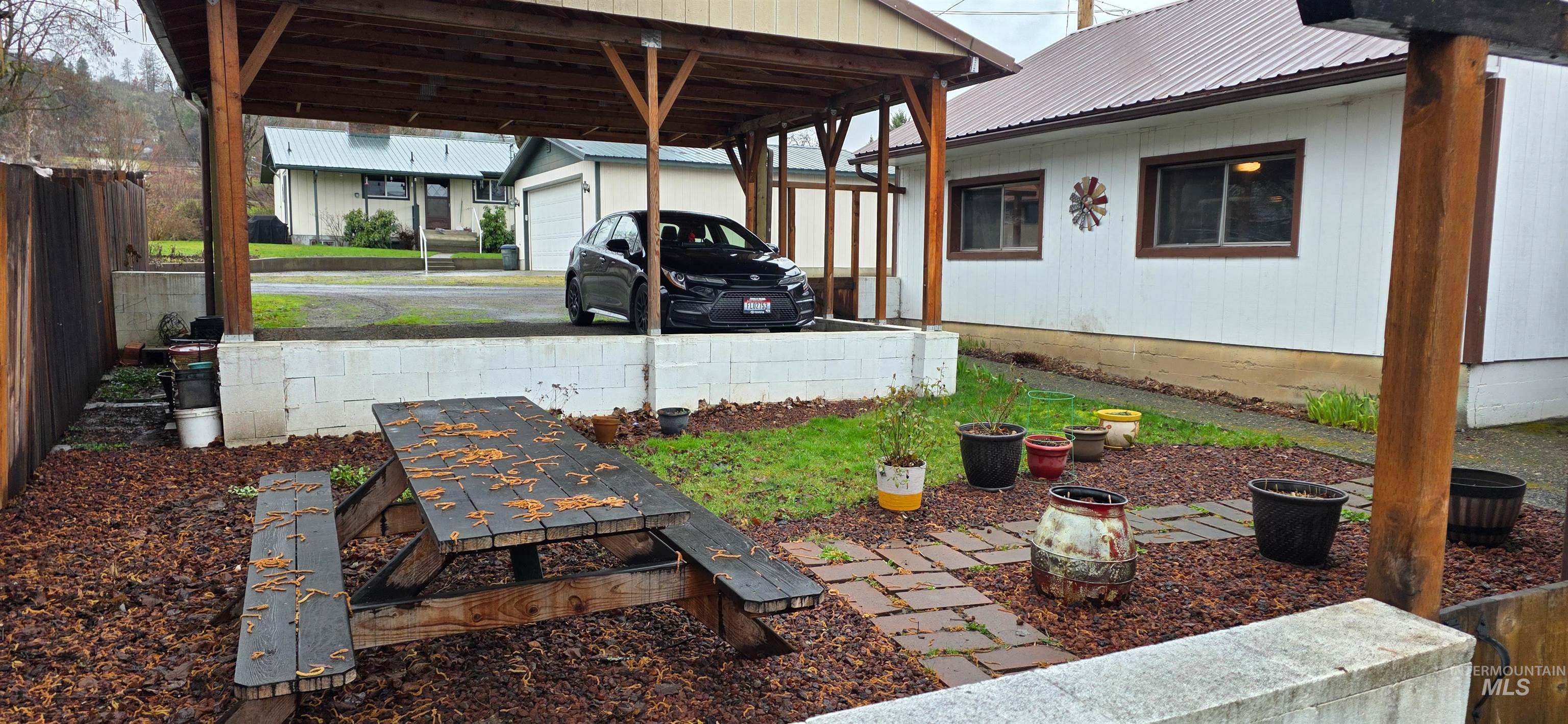 712 Hill St, Kamiah, Idaho 83536, 3 Bedrooms, 2 Bathrooms, Residential For Sale, Price $299,900,MLS 98977975