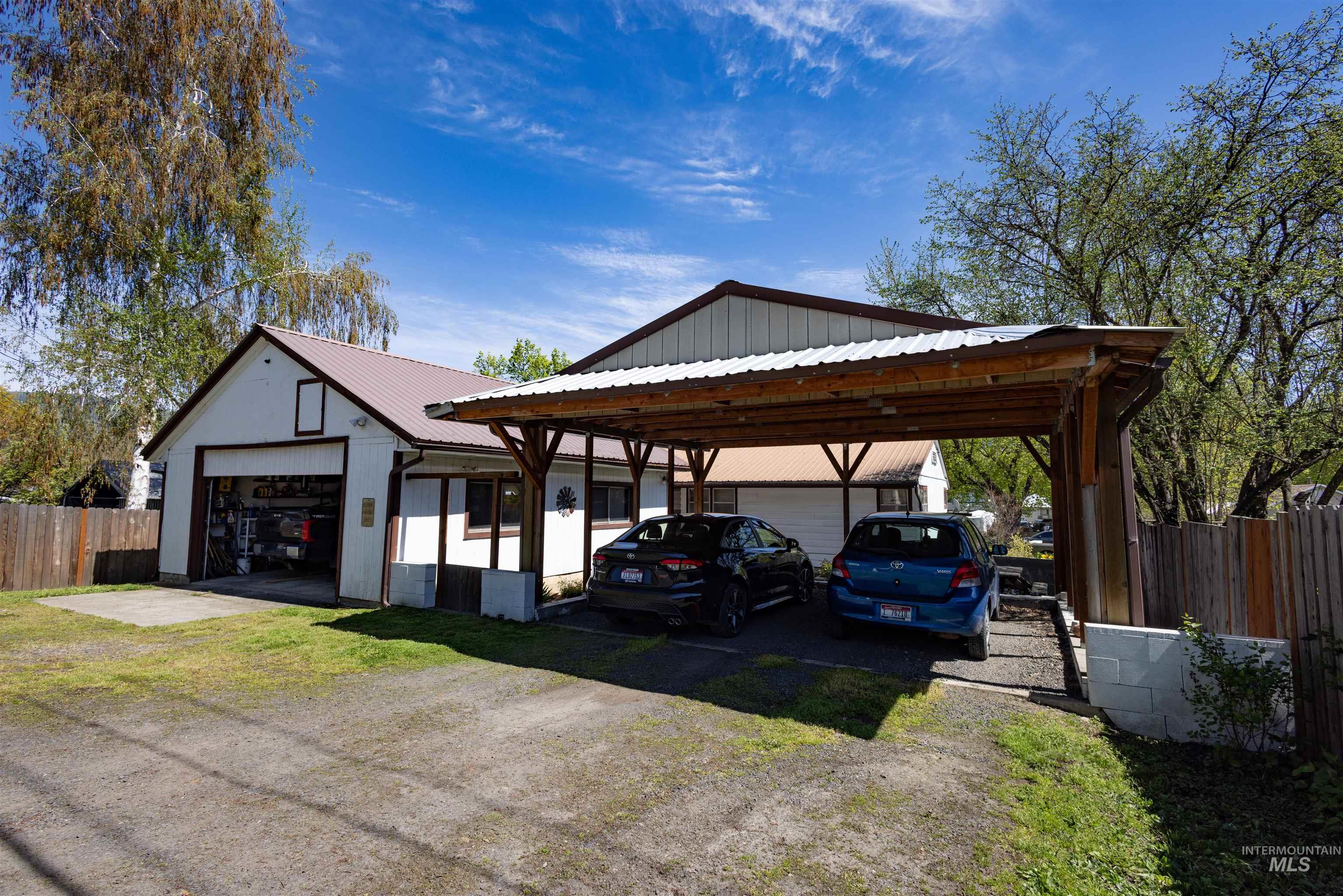 712 Hill St, Kamiah, Idaho 83536, 3 Bedrooms, 2 Bathrooms, Residential For Sale, Price $299,900,MLS 98977975