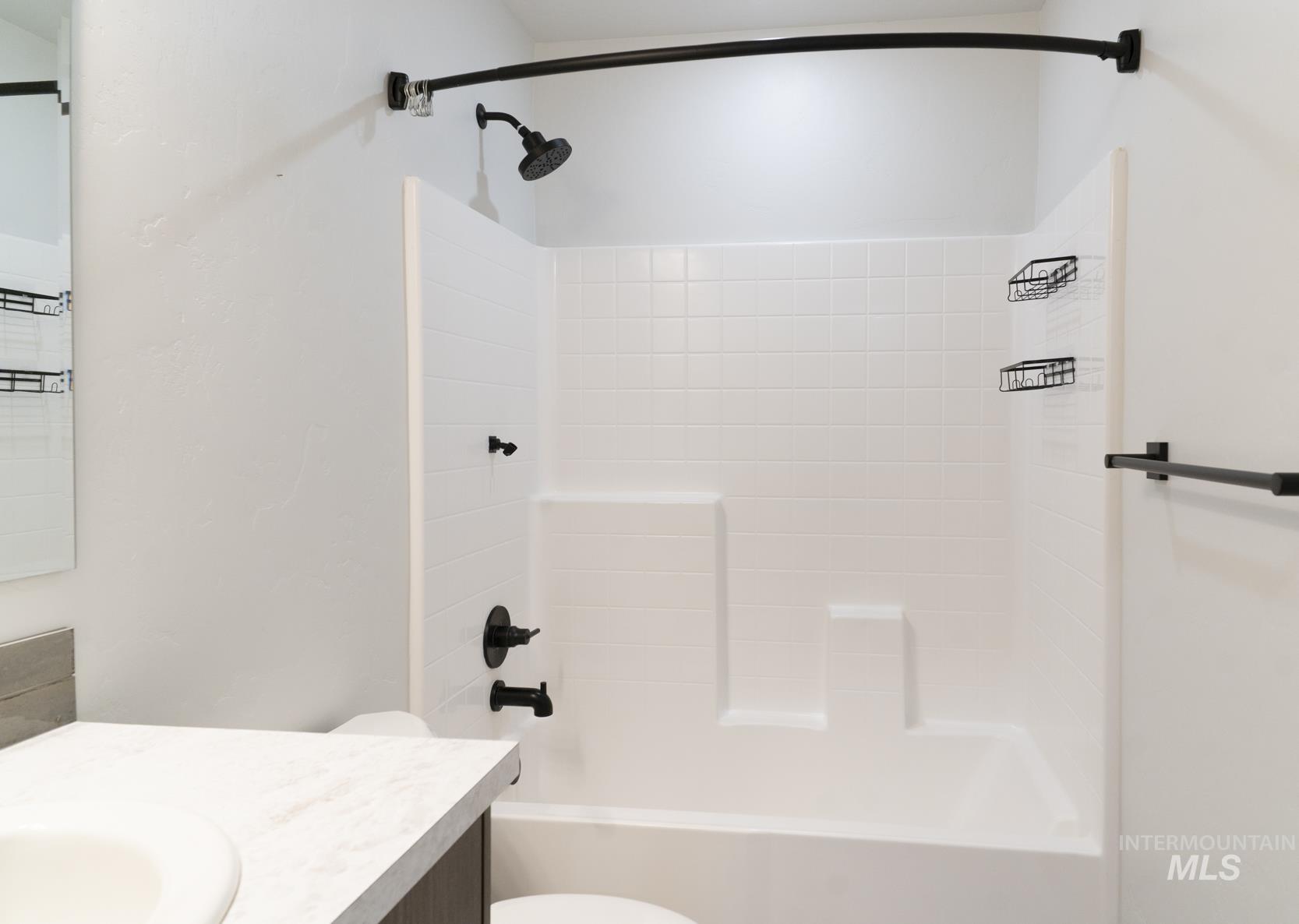 1281 W Buffalo River Dr, Meridian, Idaho 83642, 4 Bedrooms, 2 Bathrooms, Residential For Sale, Price $439,900,MLS 98977980