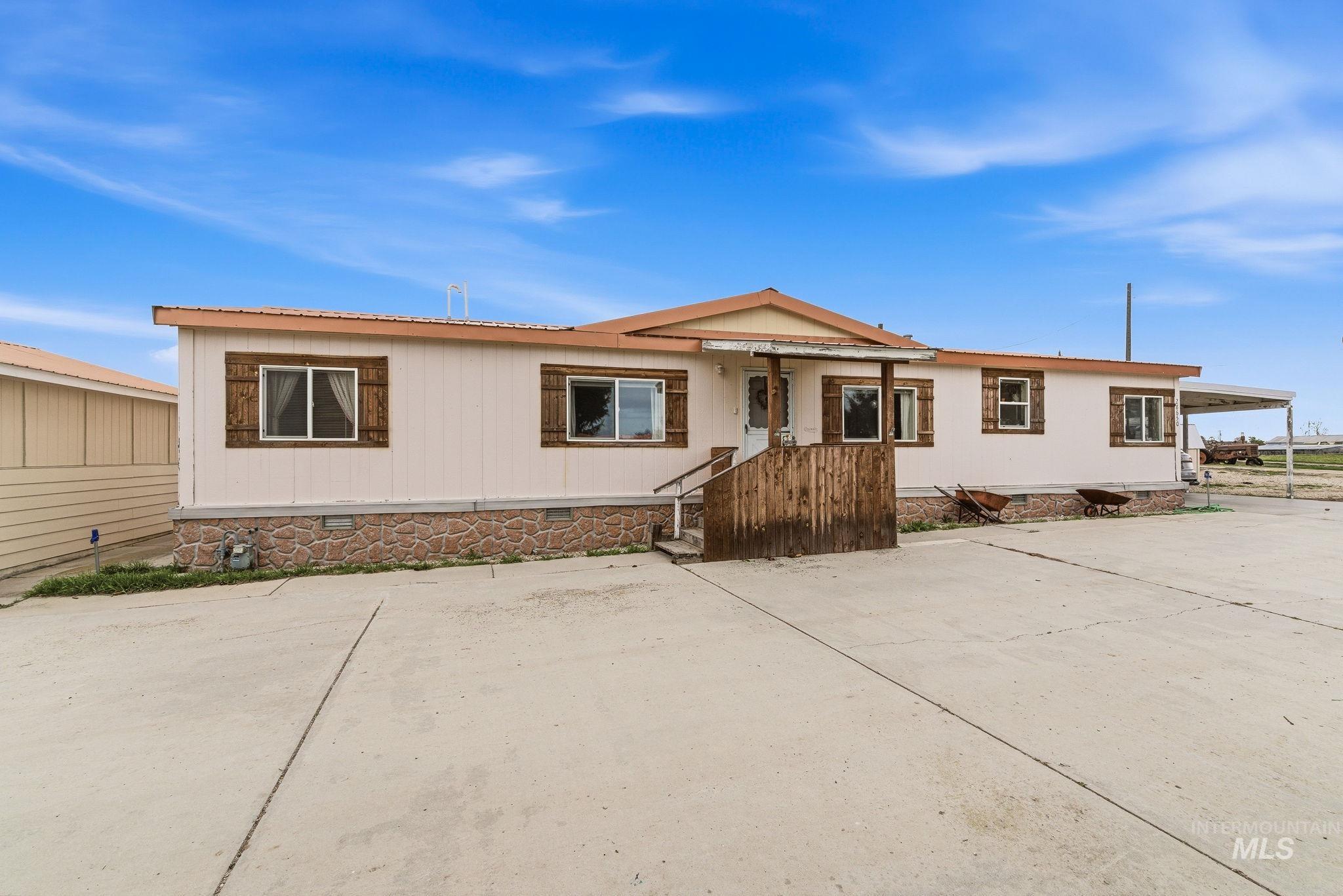 28656 Old Highway 30, Caldwell, Idaho 83607, 3 Bedrooms, 2 Bathrooms, Residential For Sale, Price $750,000,MLS 98977982