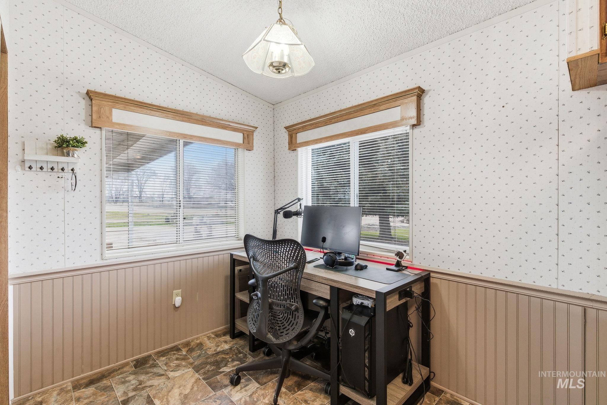 28656 Old Highway 30, Caldwell, Idaho 83607, 3 Bedrooms, 2 Bathrooms, Residential For Sale, Price $750,000,MLS 98977982